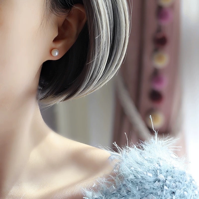 Yunyi Shijia freshwater pearl stud earrings, approximately 5-6mm in diameter, S925 silver needle, white natural pearl stud earrings, pearl earrings and accessories detail image 4