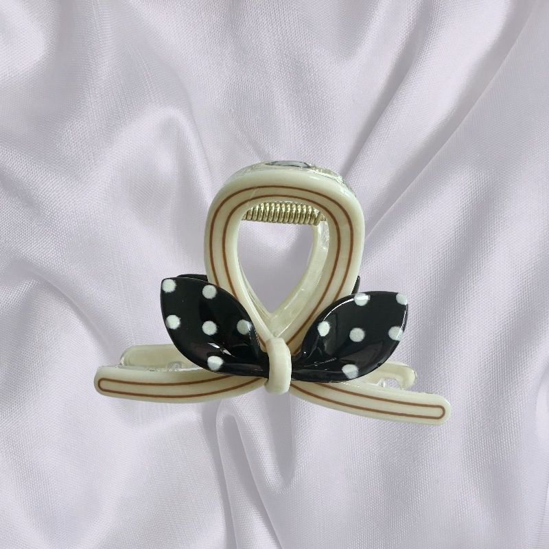 Simple and versatile hair accessories and headwear: Grab clip, printed bow tie, updo, shark clip Specification image