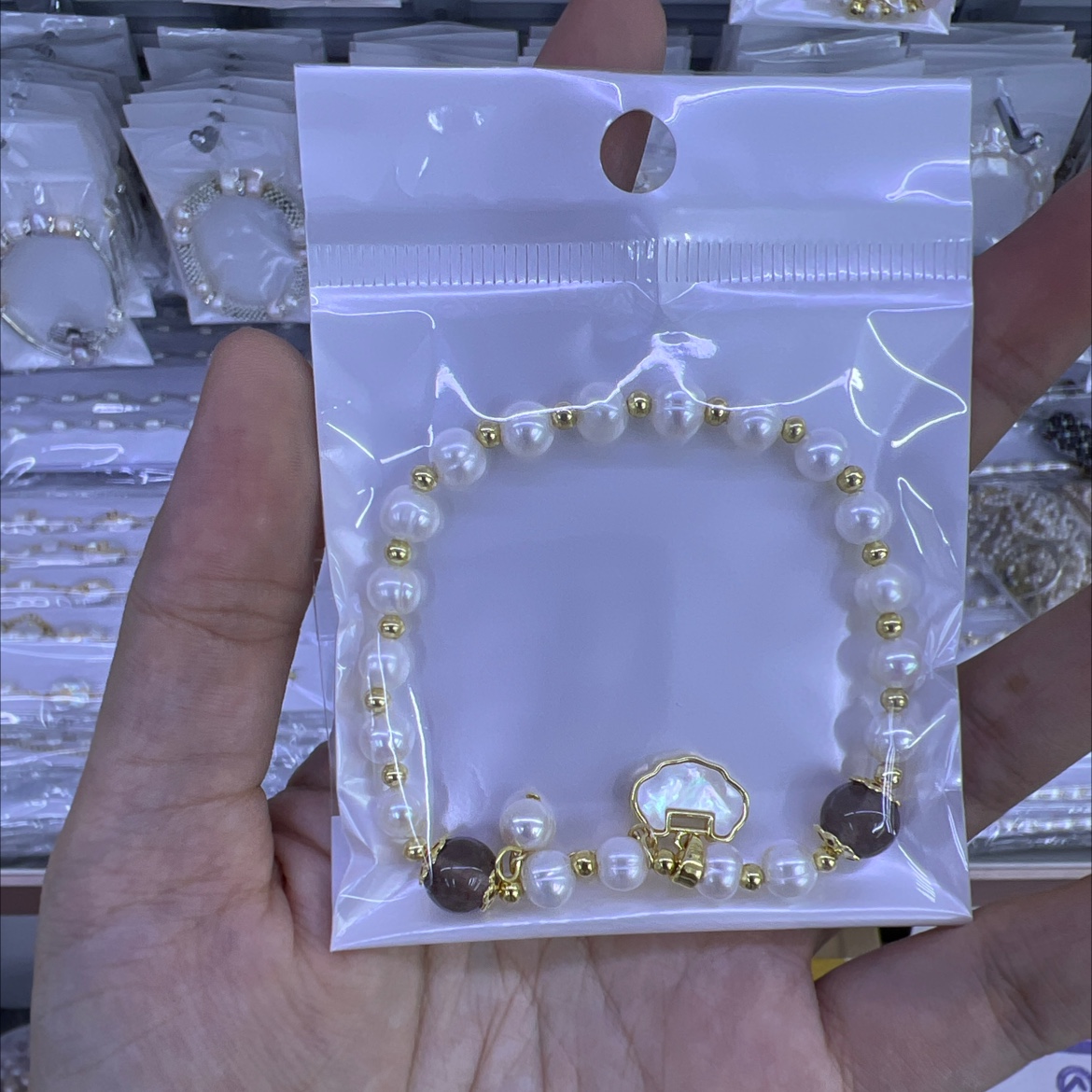 国风平安锁吊坠天然珍珠贝母手链女轻奢复古手环ins小众设计幸运