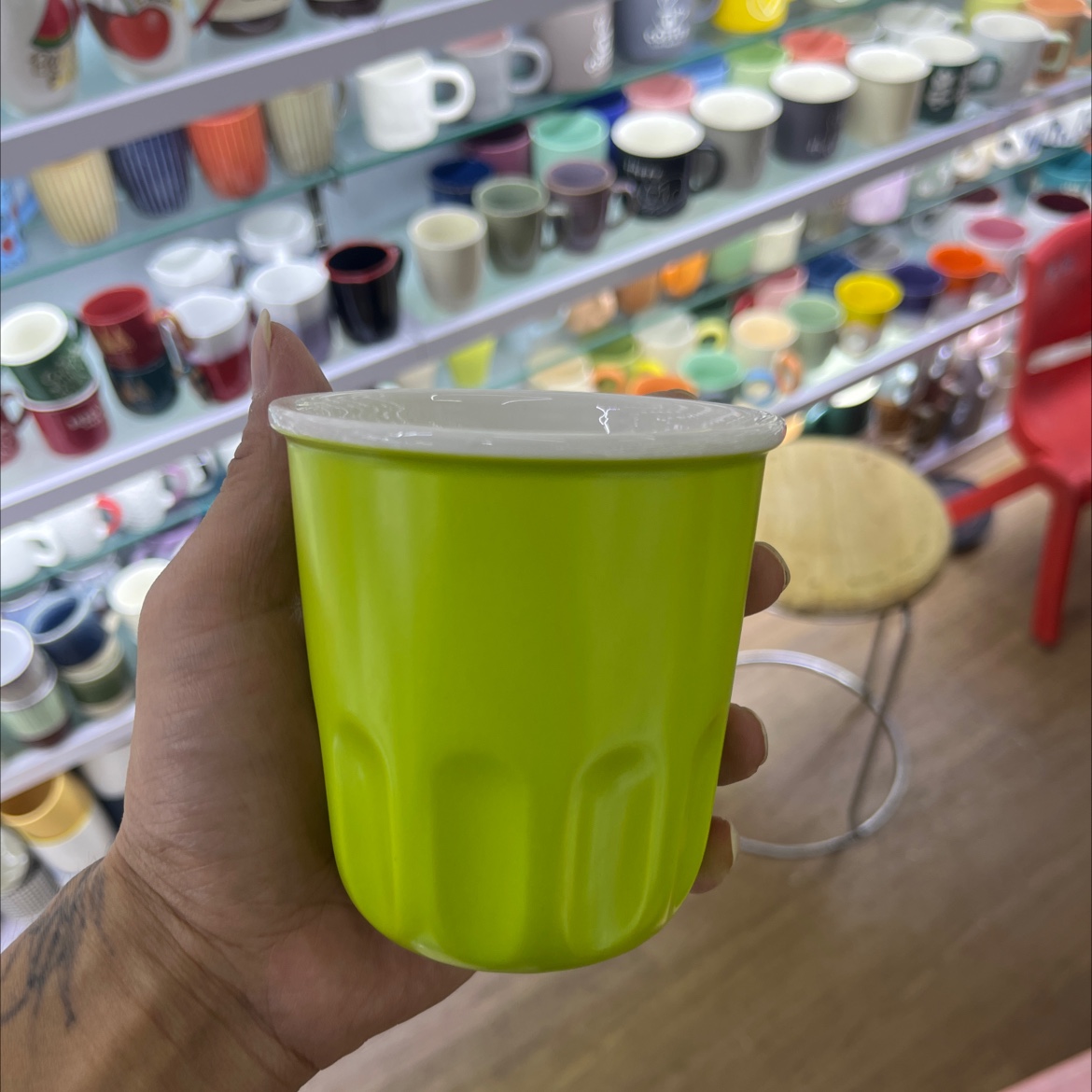 Hand-held cups, ceramic cups, American latte coffee cups, portable ins-style simple mugs, home sets, handless cups detail image 4