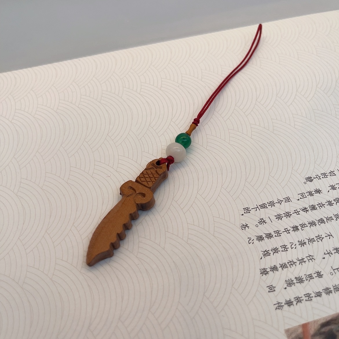 木雕工艺桃木雕刻手机链包挂钥匙扣挂件木制品产品图