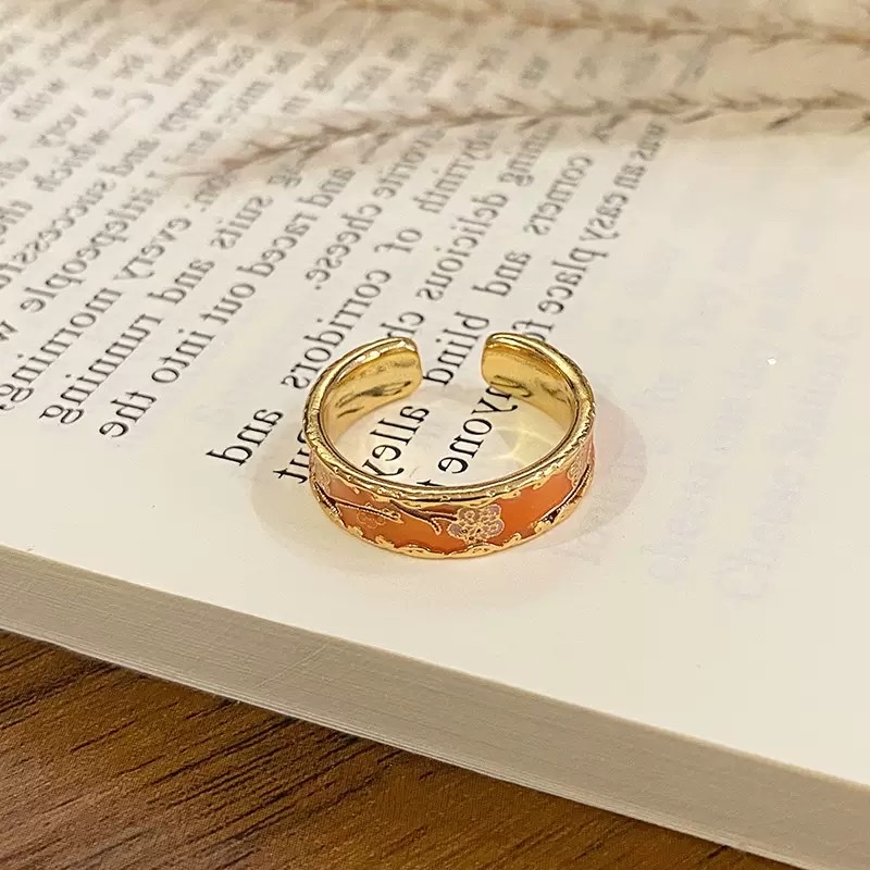 "Lost Flower Bud" New Chinese-style enamel oil drip pattern ring, with a light luxury and high-end feel, is a trendy and stylish versatile ring details Picture