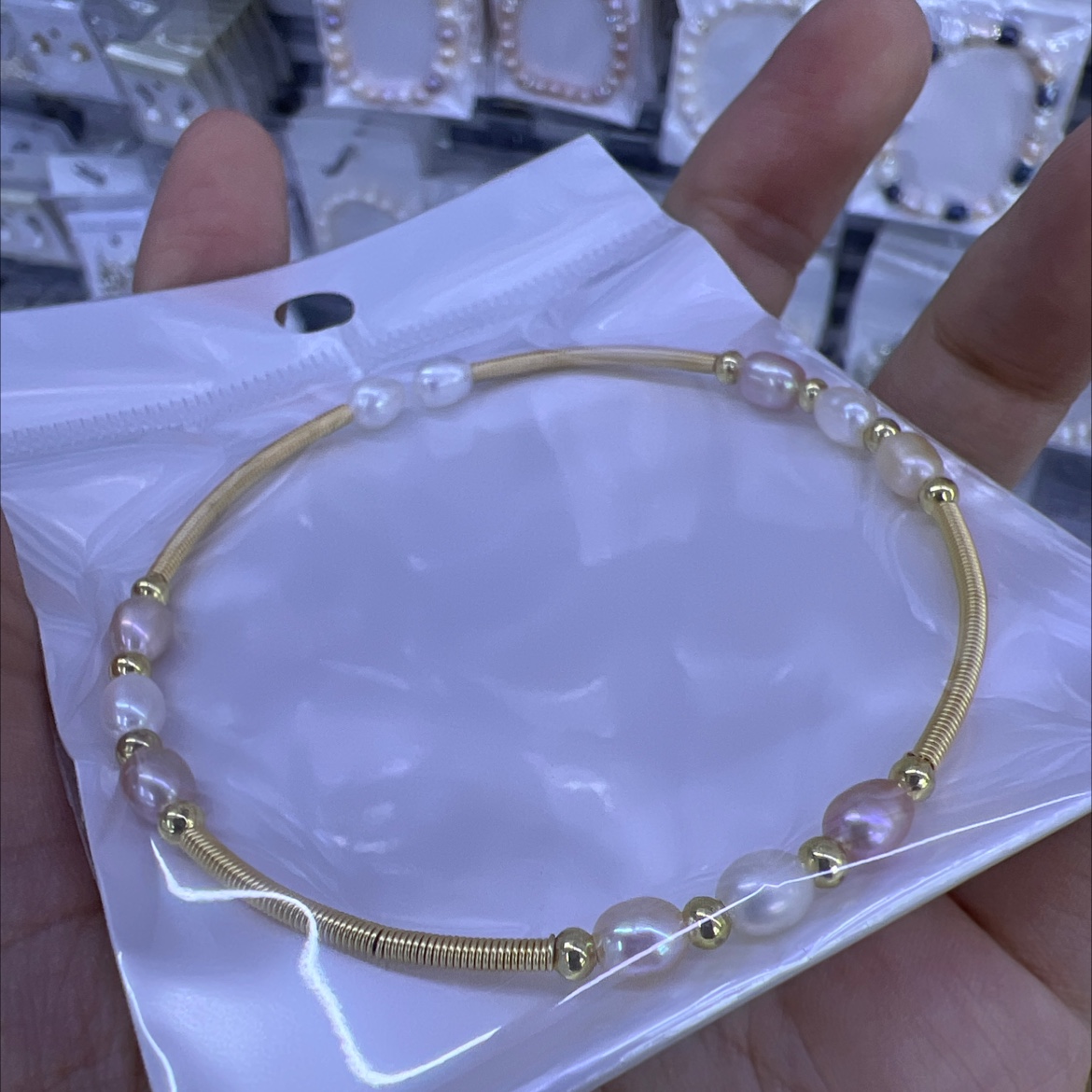 2025新款天然珍珠注金新款手工开口绕线混色轻奢高级感爆款手饰细节图