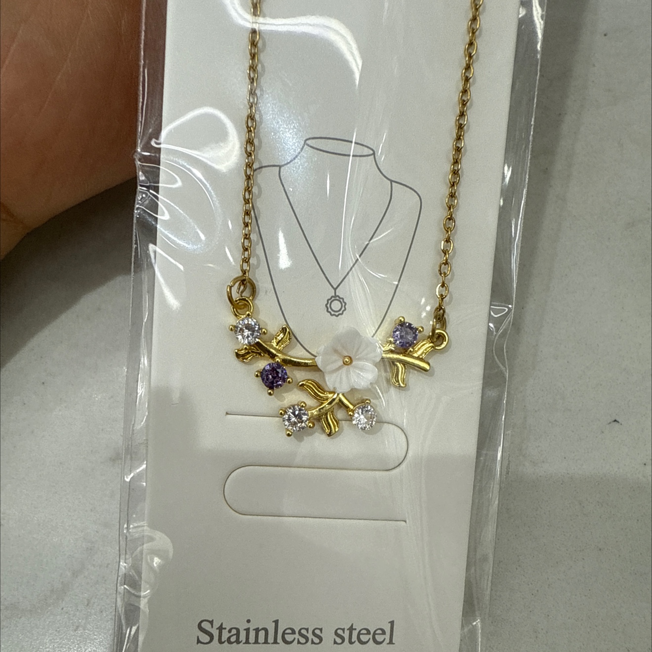 钛钢链彩色锆石花瓣项链18k金礼品时尚潮流配饰