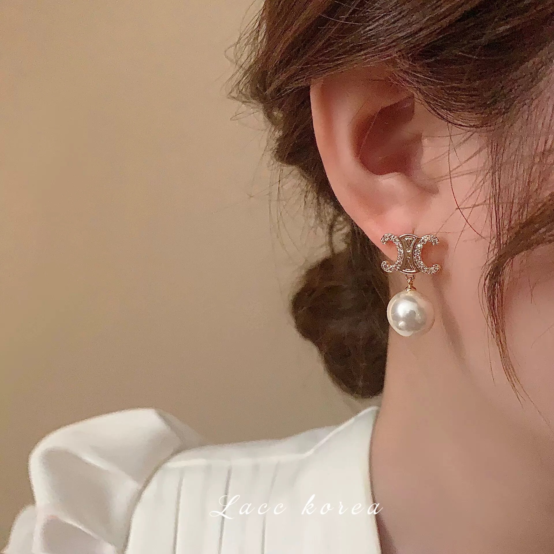 法式珍珠耳钉耳饰镶钻凯旋门耳环2024新款爆款独特气质耳坠高级感法式珍珠耳钉耳饰镶钻凯旋门耳环2024新款爆款独特气质耳白底实物图