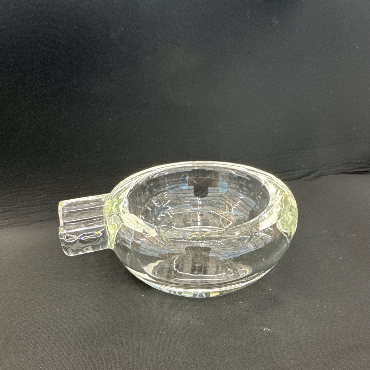 水晶烟灰缸 也可实用性 款式独特 新颖设计细节图