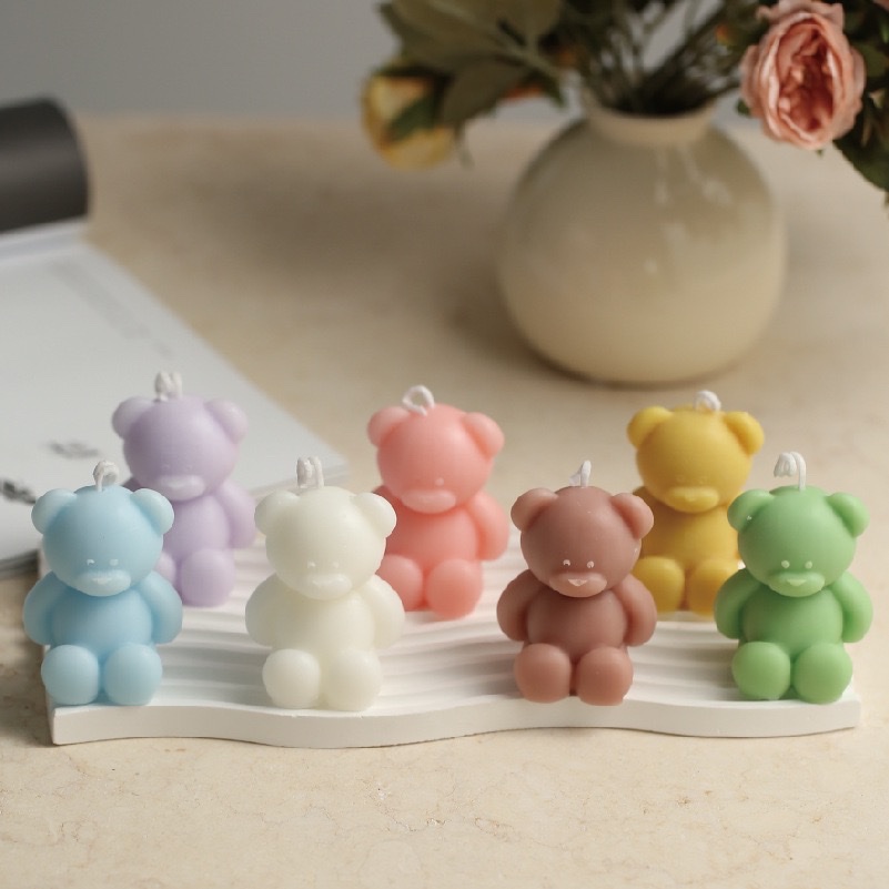 Wholesale Nordic-style birthday bear scented candles. Cute little chubby bear-shaped scented candle ornaments for Women's Day Specification image