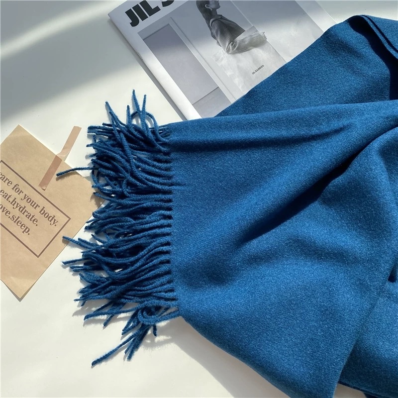 Fashionable silk scarf women's long winter warm shawl scarf, versatile for autumn and winter heating shawl, trendy women's scarf, winter scarf long heating shawl detail image 7
