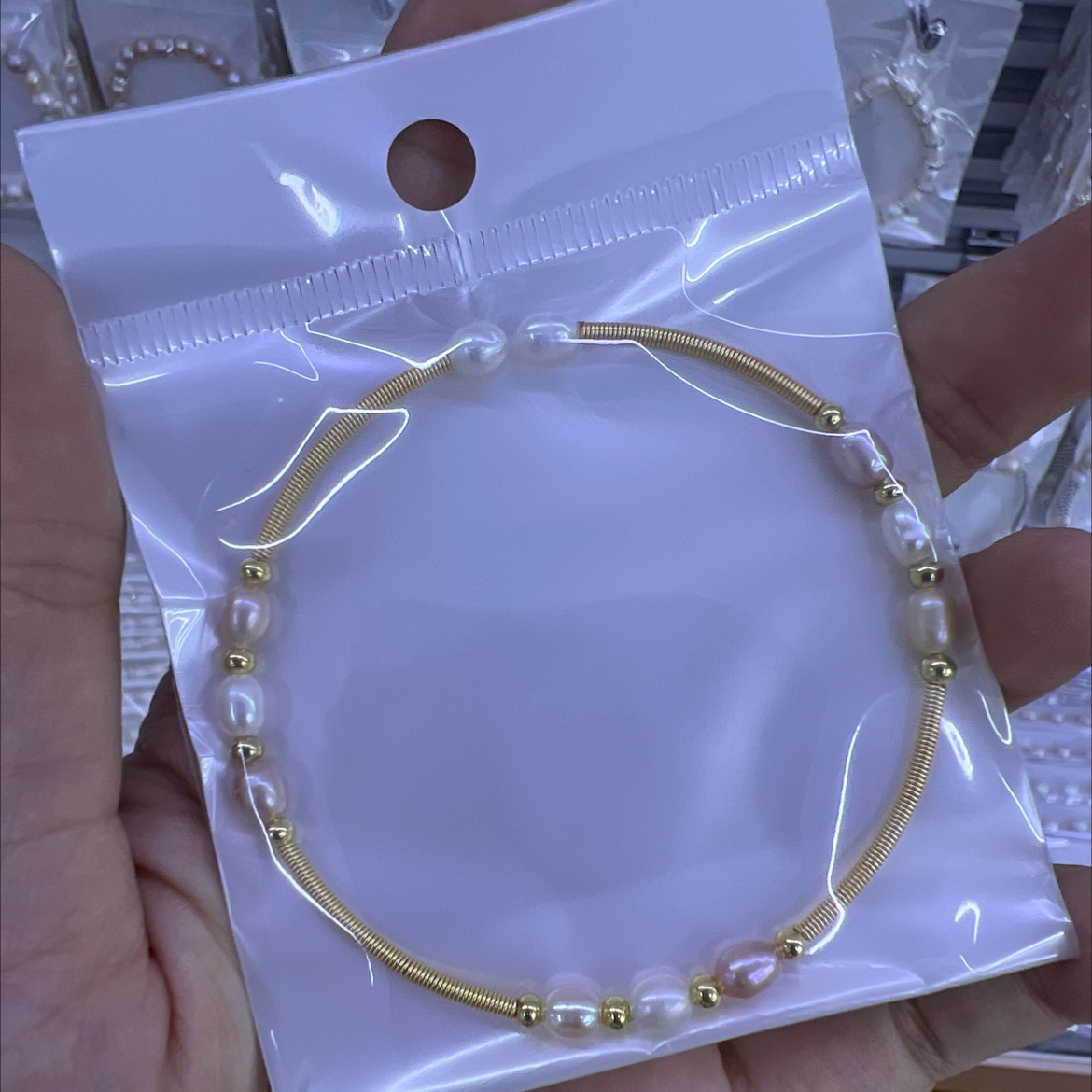 2025新款天然珍珠注金新款手工开口绕线混色轻奢高级感爆款手饰产品图