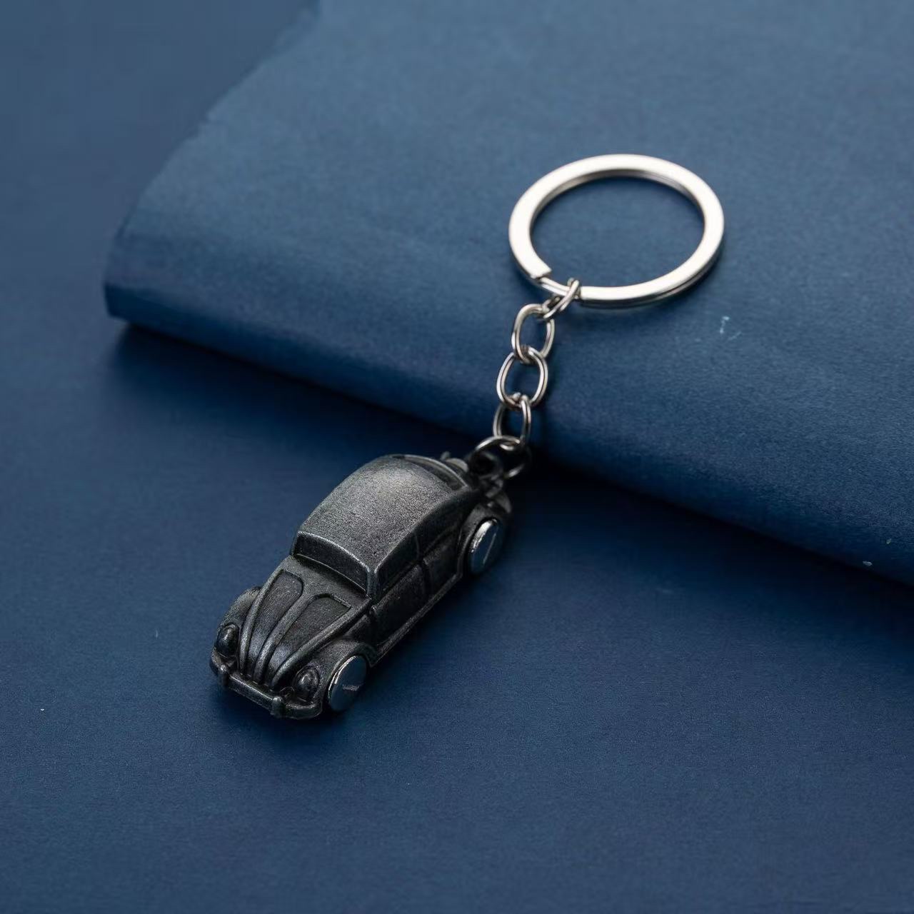 diy rabbit-shaped hairball keychain accessories, cherry pearl transparent decorative key chain, cute cartoon pendant, multiple colors available for customization, old-fashioned Italian creative activity details Picture
