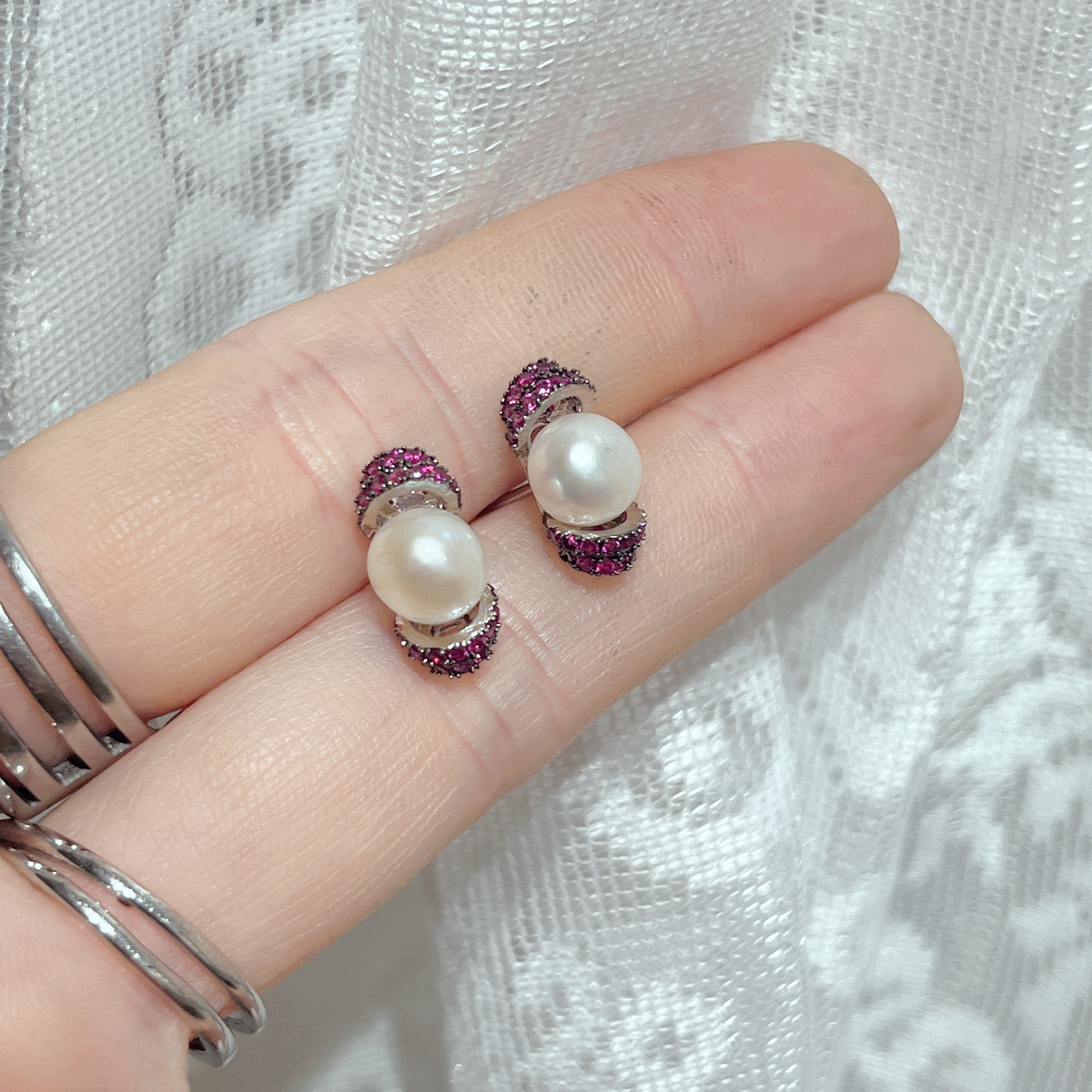 Yunyi's home gold ingot freshwater pearl stud earrings S925 silver needle earrings Zircon micro-inlaid good symbolic jewelry details Picture
