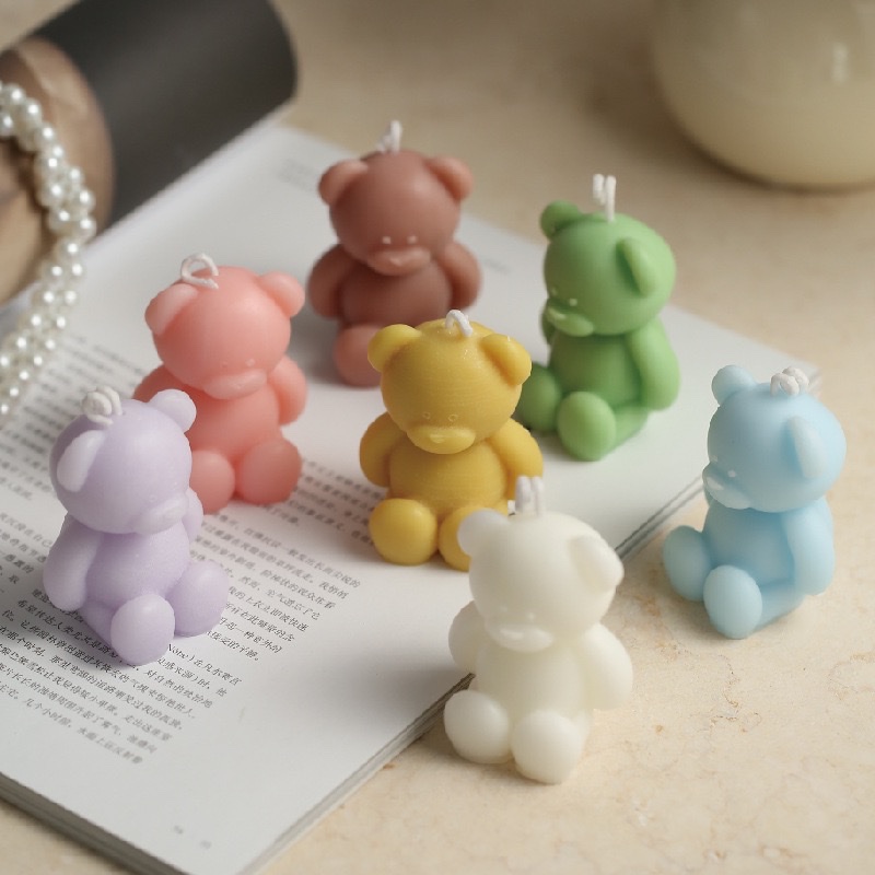 Wholesale Nordic-style birthday bear scented candles. Cute little chubby bear-shaped scented candle ornaments for Women's Day details Picture