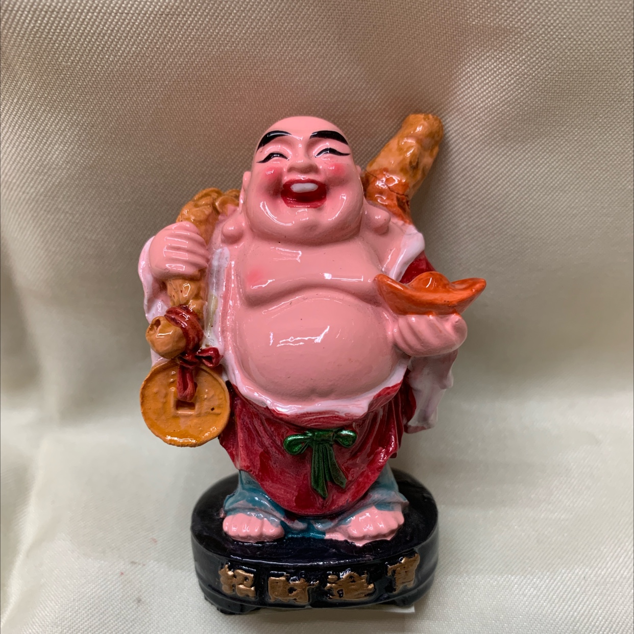 CAI's exquisite resin craft, hand-painted small decorative item Y-044, Maitreya A style Item Picture