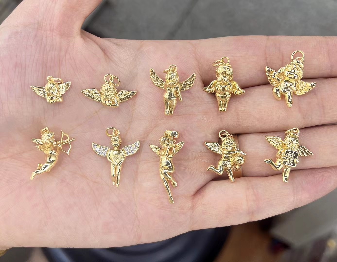 饰品配件，成品项链，铜微镶，铜镶锆石，电镀 18k 真金，流行饰品，时尚潮流，项链吊坠天使