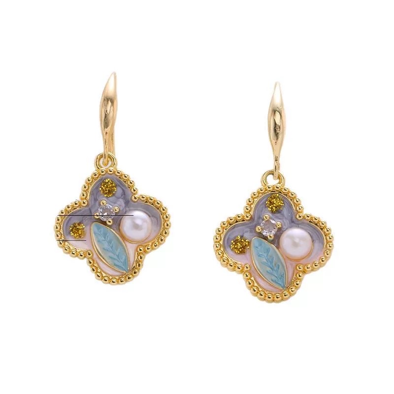 Natural freshwater pearl pendant ear hook set, four-leaf clover Monet Garden oil painting style universal buckle pendant earrings Item Picture