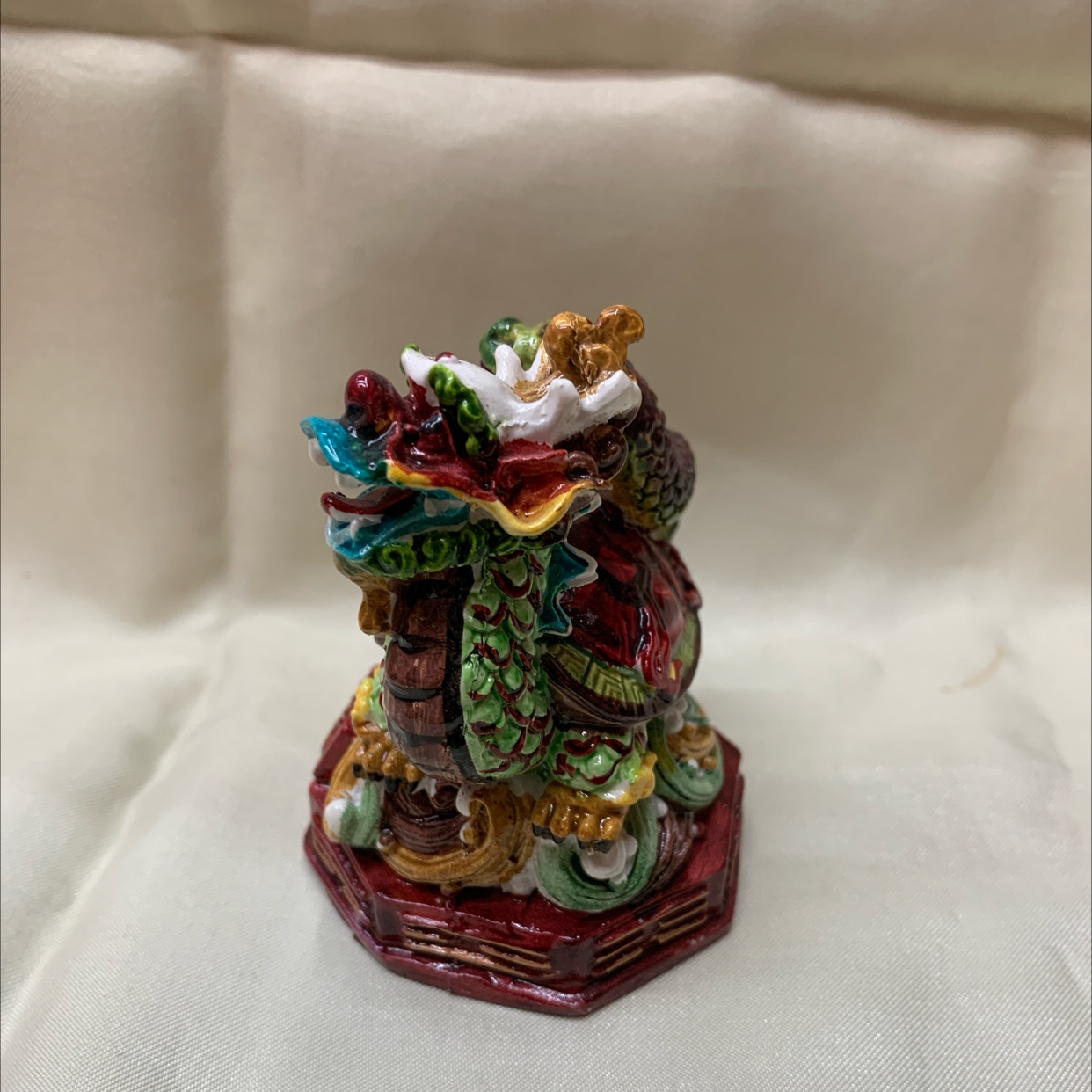CAI's exquisite resin hand-painted auspicious small decorative item Y-113 Xuanwu details Picture