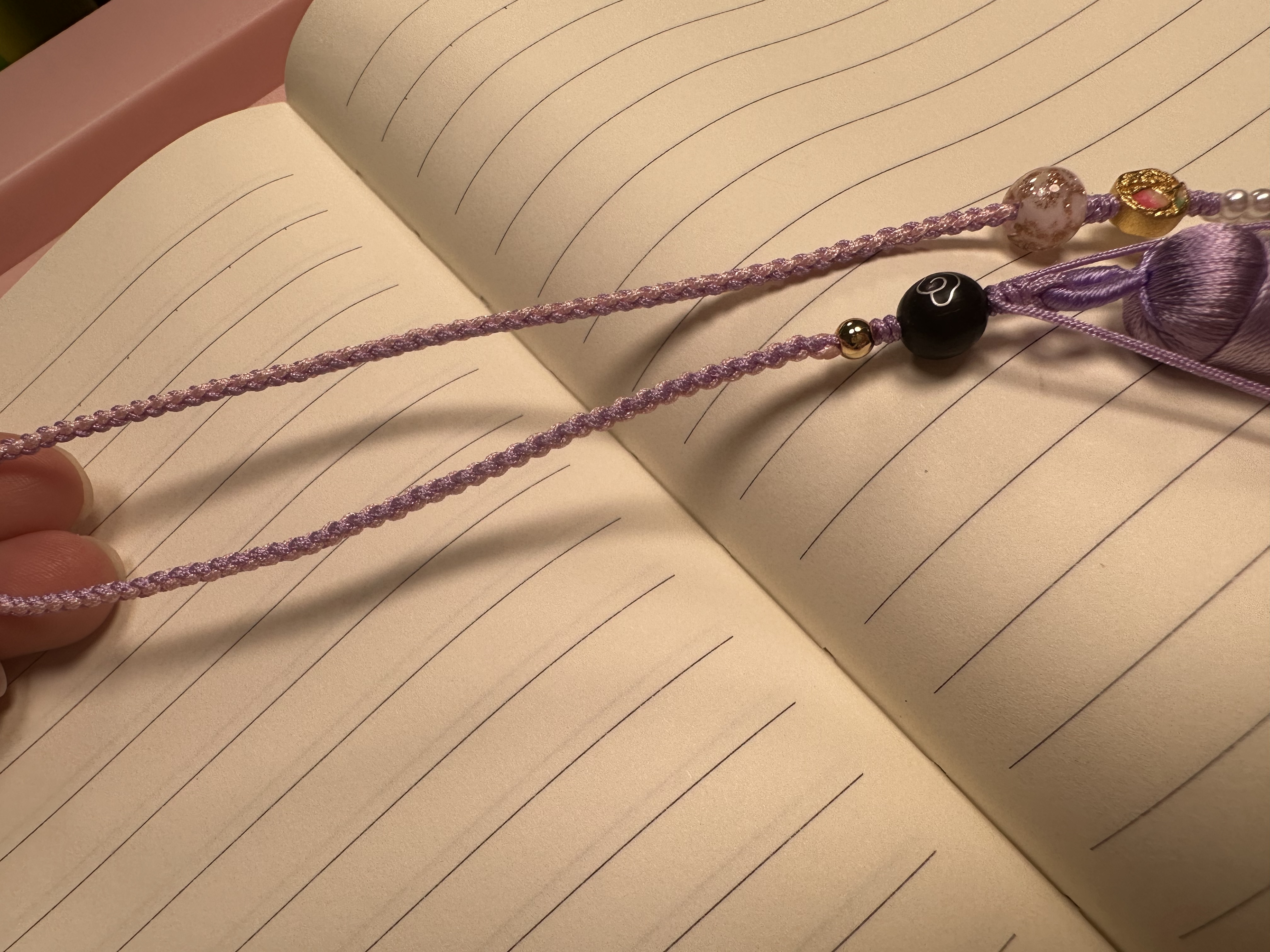 Handcrafted Song Jing gourd jewelry pendants are fashionable, individual, versatile, simple and trendy jewelry accessories and gifts Item Picture