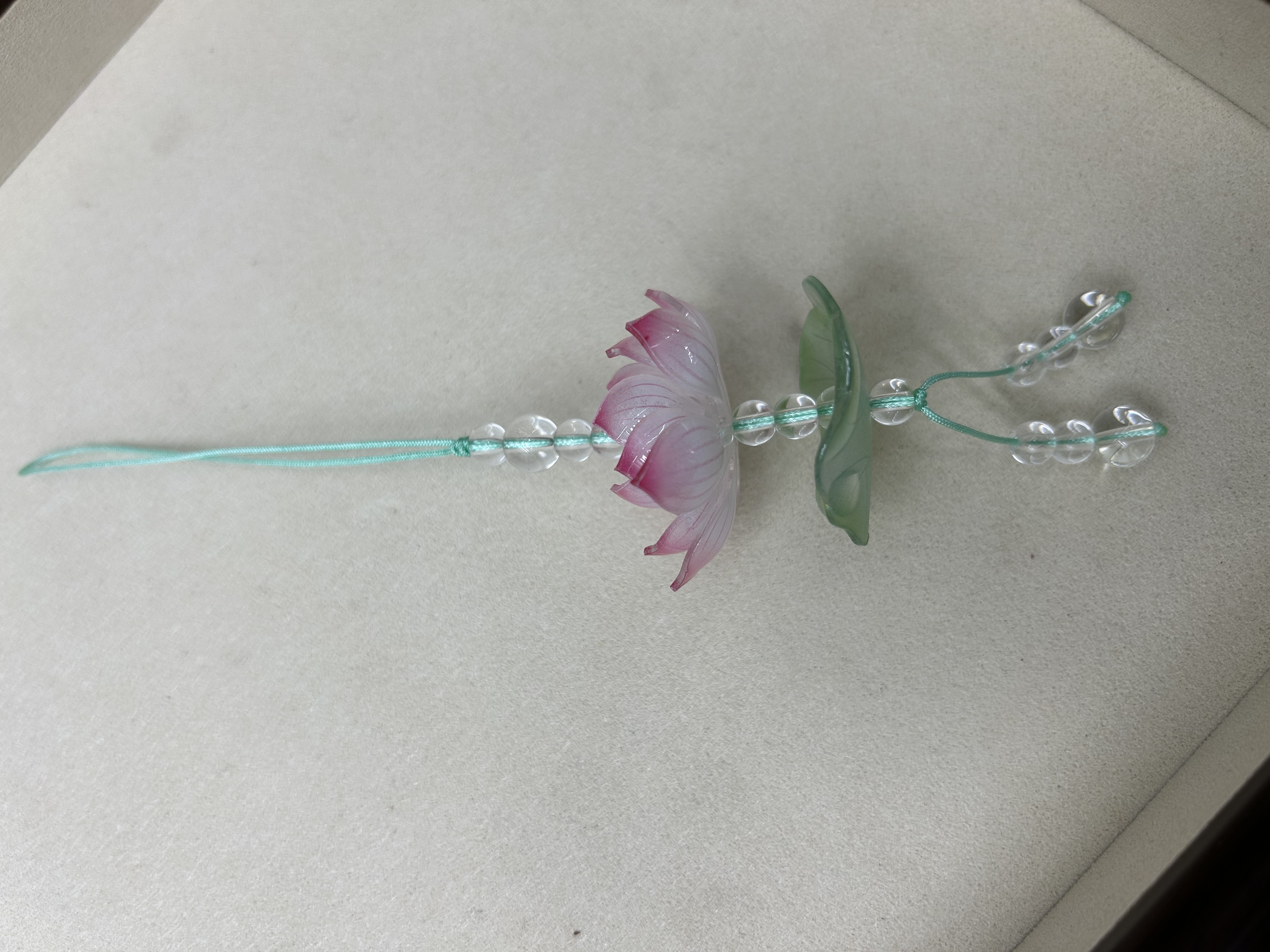 东海水晶荷花🪷（莲花）饰品挂件东海水晶