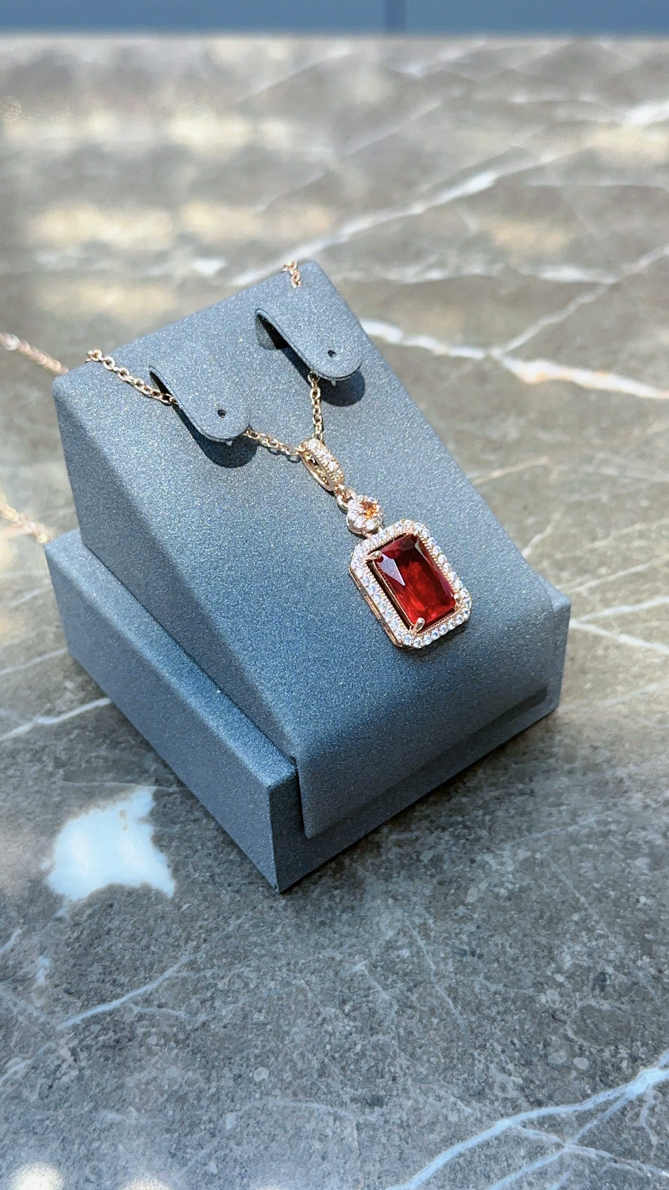 Gulkina585玫瑰金色首饰饰品红宝石耳环耳坠锆石首饰套装时尚奢华气质戒指耳环项链套装产品图