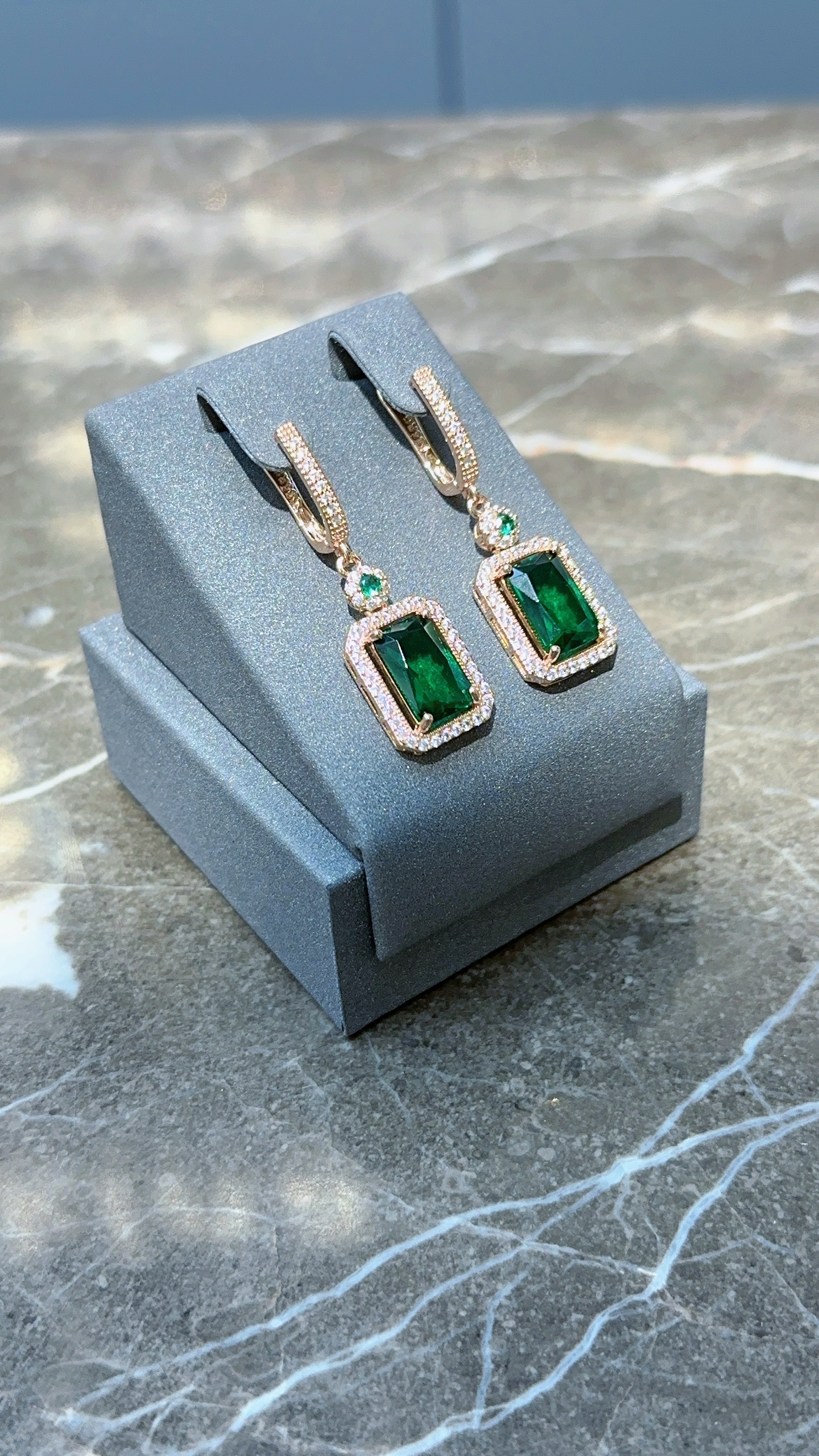 Gulkina585 Rose Gold jewelry, Jade Green earrings and pendants, Zircon jewelry set, fashionable and luxurious style ring earrings Necklace set Specification image