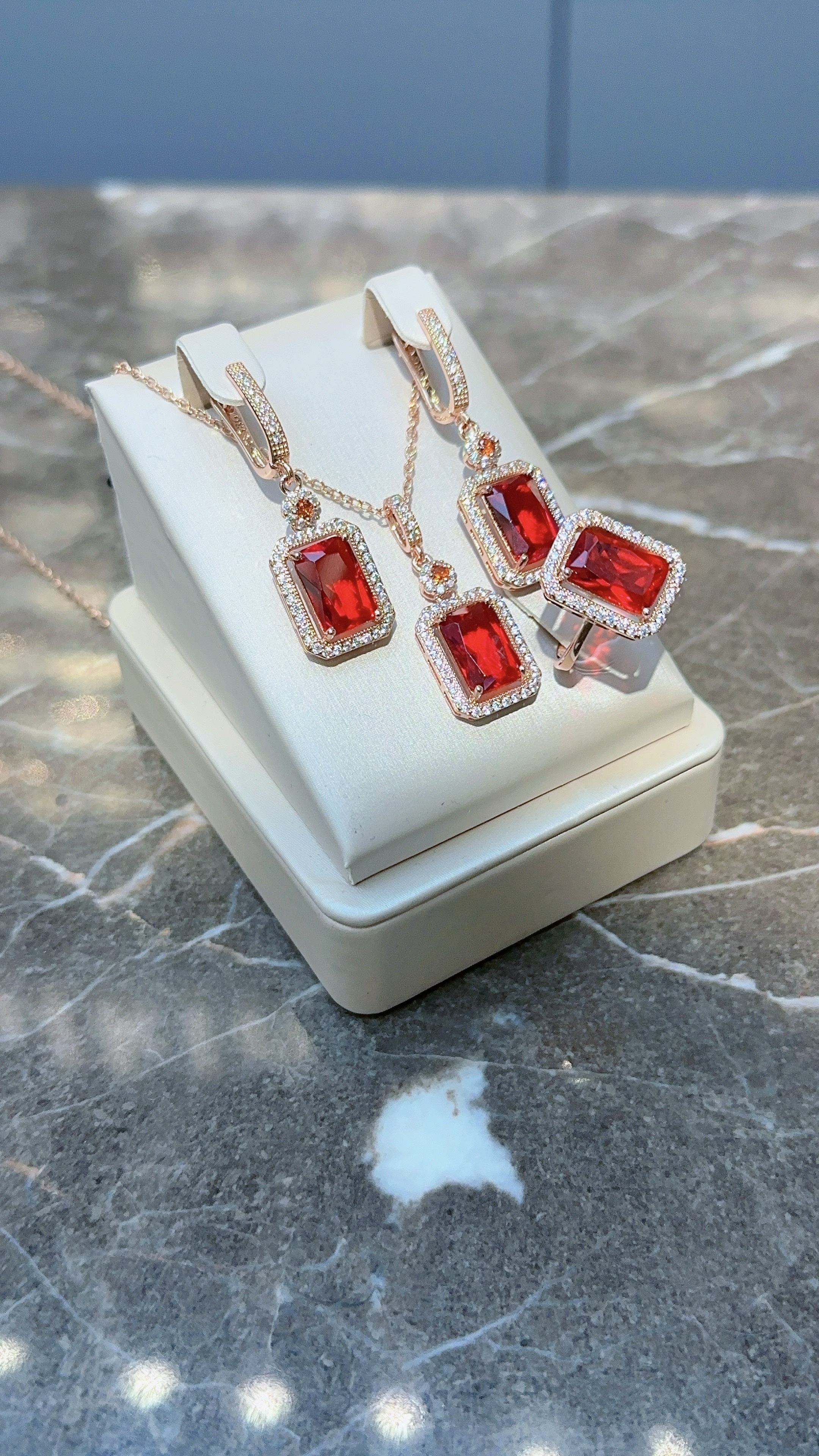 Gulkina585玫瑰金色首饰饰品红宝石耳环耳坠锆石首饰套装时尚奢华气质戒指耳环项链套装