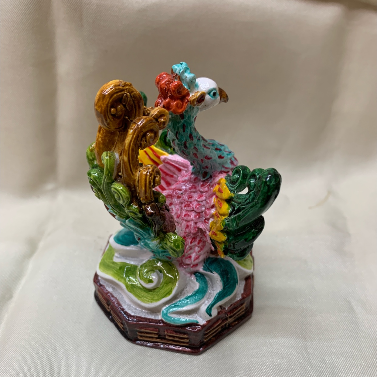 CAI's exquisite resin hand-painted auspicious decorative item Y-113 Zhuque Application Scenario