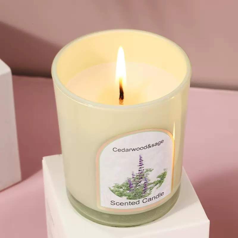 Wholesale and customization of wooden LIDS, colored glass cups, scented candles, household scented candle ornaments, wedding souvenirs, cross-border Application Scenario