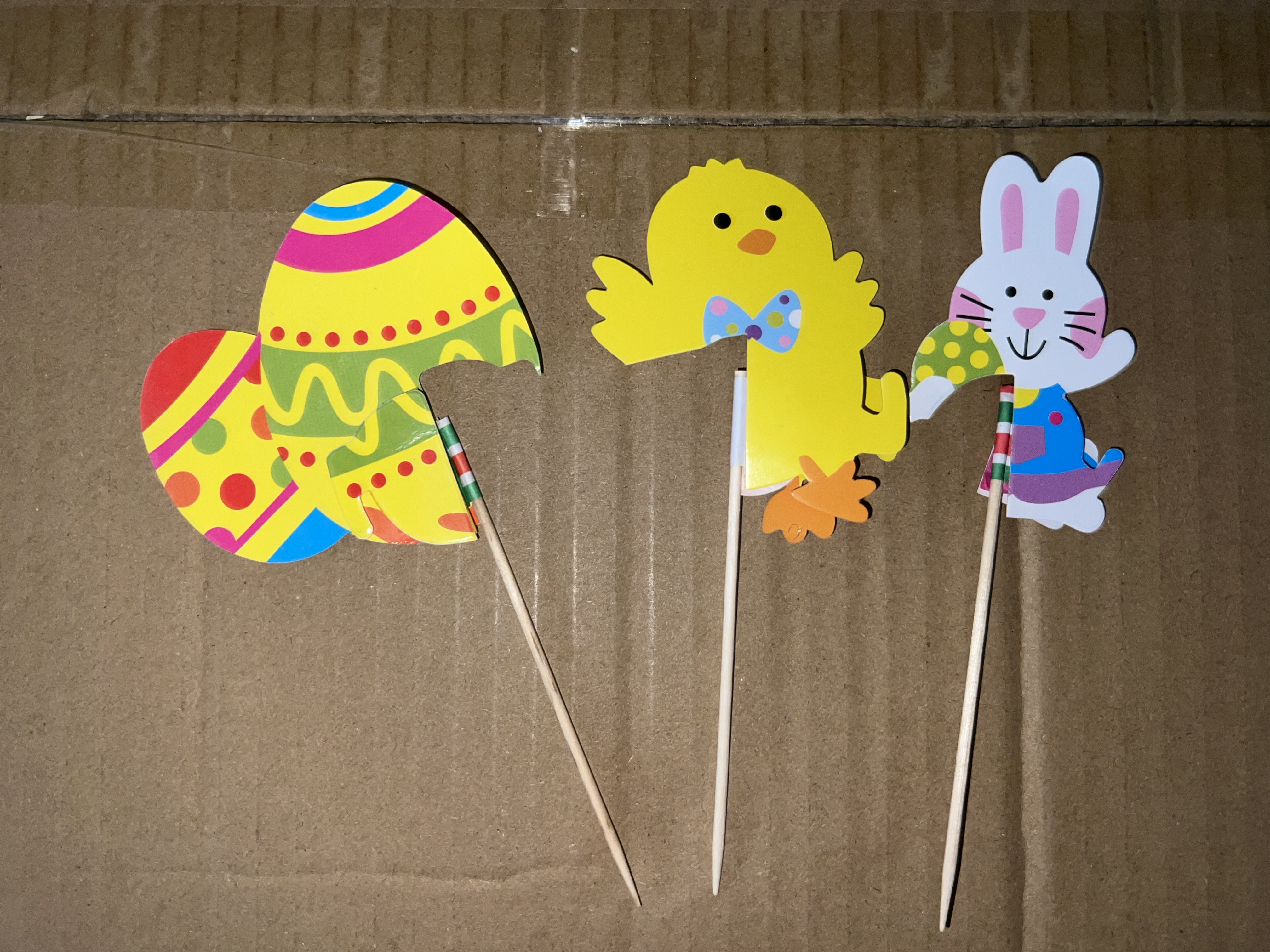 复活节用品，蛋壳，小鸡，兔子一次性木签，蜂窝球装饰，party 派对，酒吧，饮料装饰用品产品图