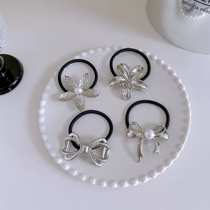 2025 New style metal bow hair tie, rubber band hair band, women's hair tie, headwear, high-end feel, gold and silver Specification image