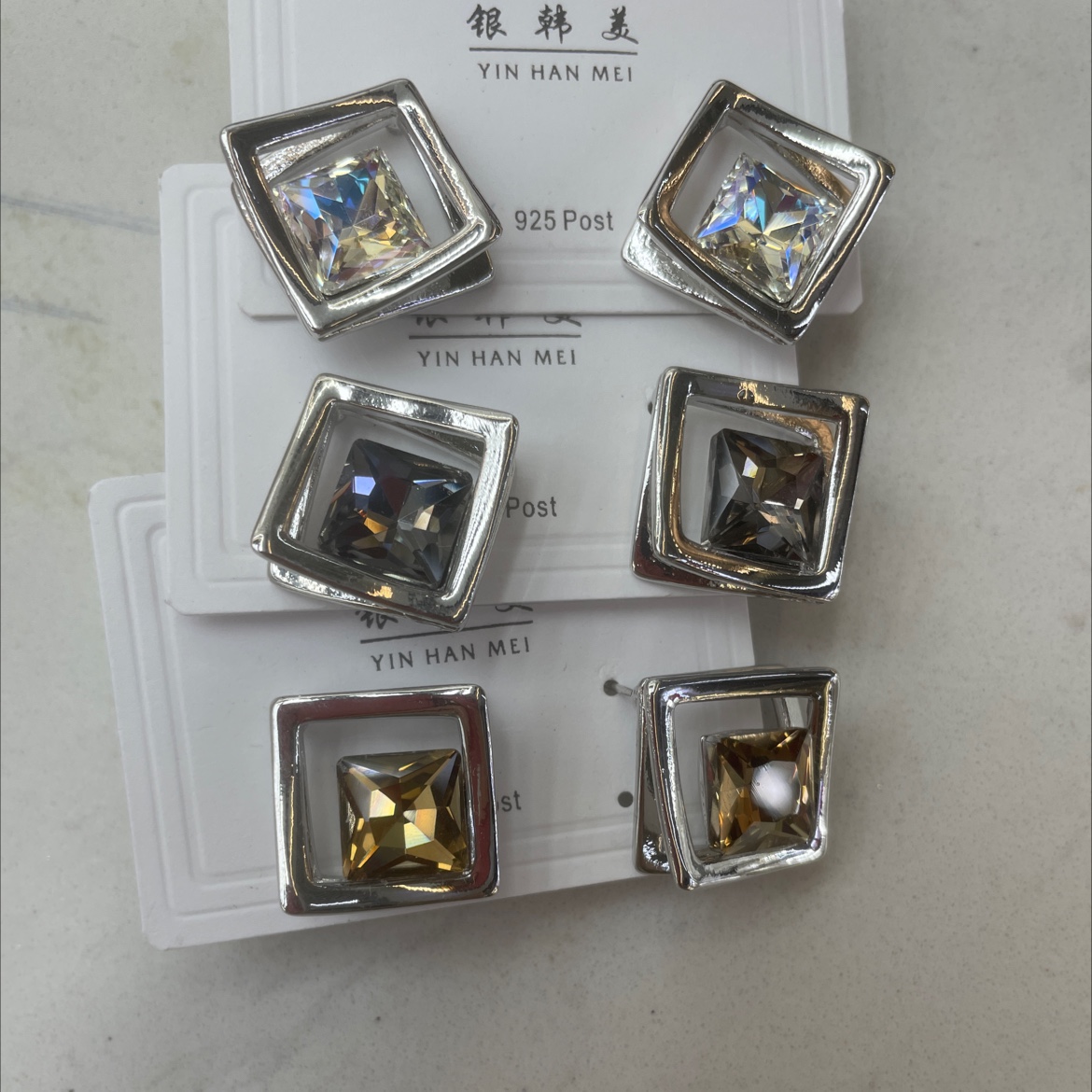 流行水晶玻璃饰品耳环时尚气质优雅百搭女款配饰饰品饰品