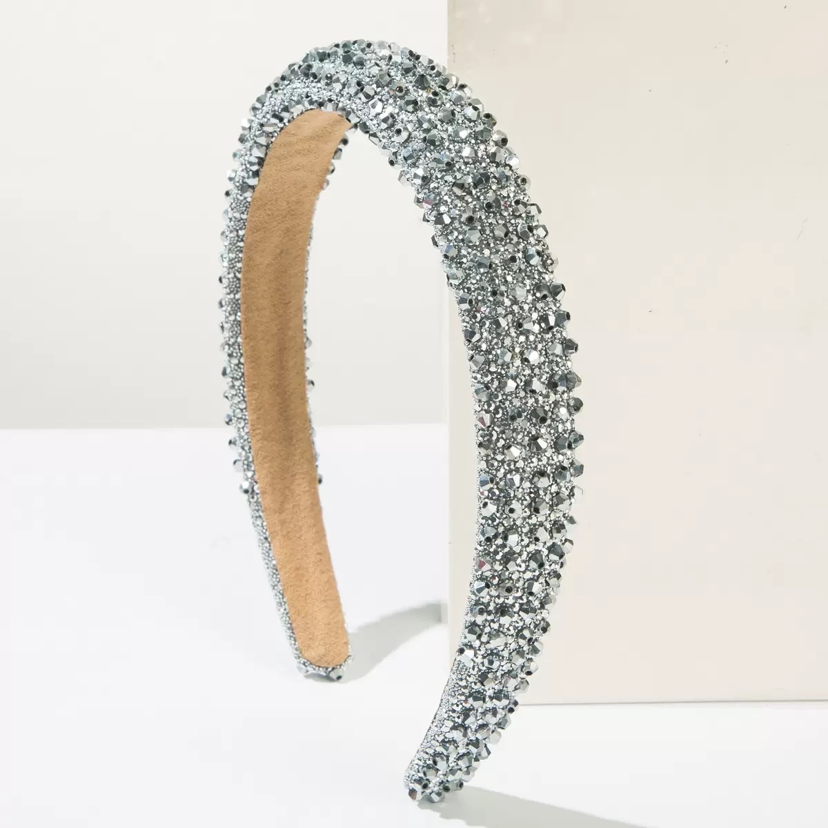 Korean-style fashionable crystal and water diamond hair band, simple and shiny, full diamond creative and personalized headband, cross-border supply detail image 5