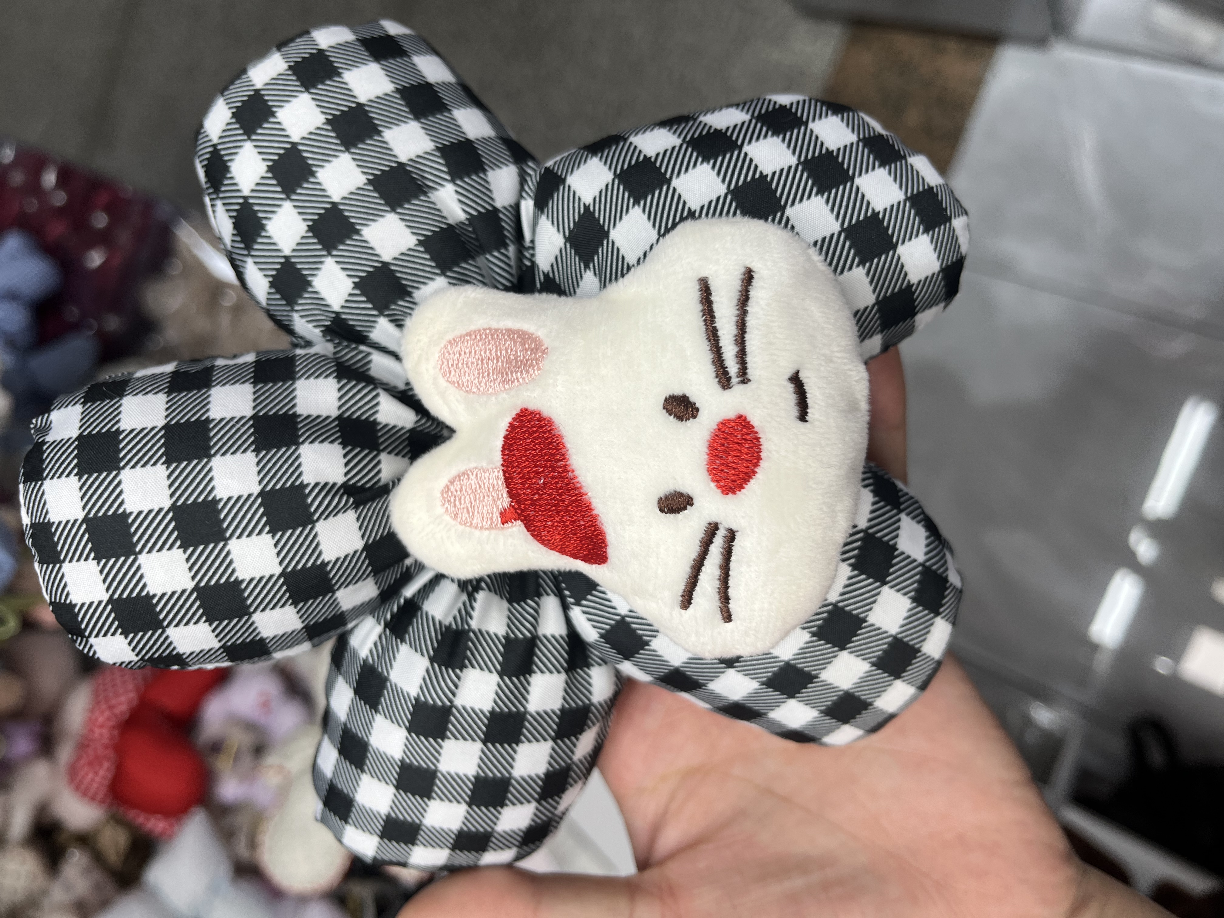 Trendy and fashionable cartoon cotton-filled hair bands, flower hair bands, bun hair, high ponytail hair bands, large intestine hair bands Specification image