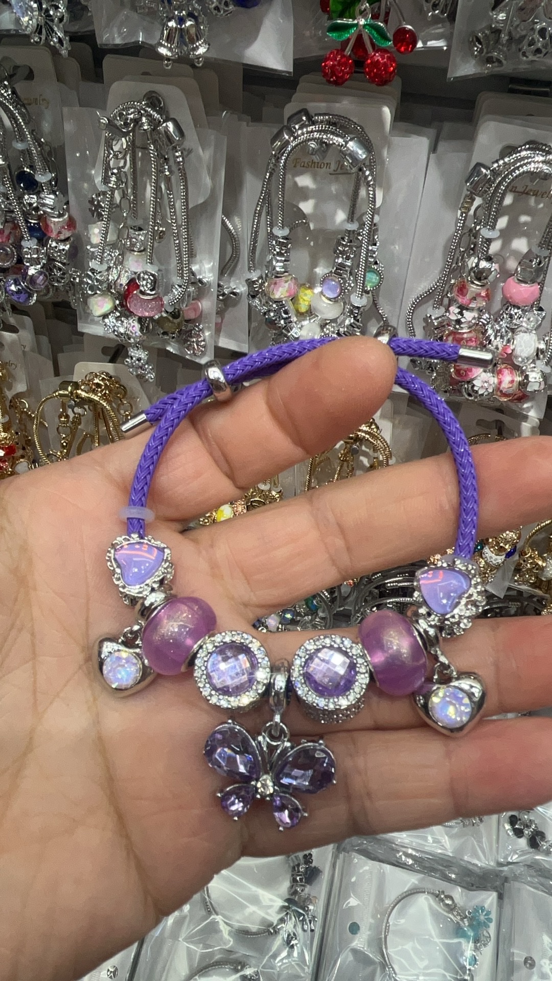 春雨春两水晶手链时尚饰品手串女款简约百搭手饰手链潮流搭配皮绳潘多拉手链