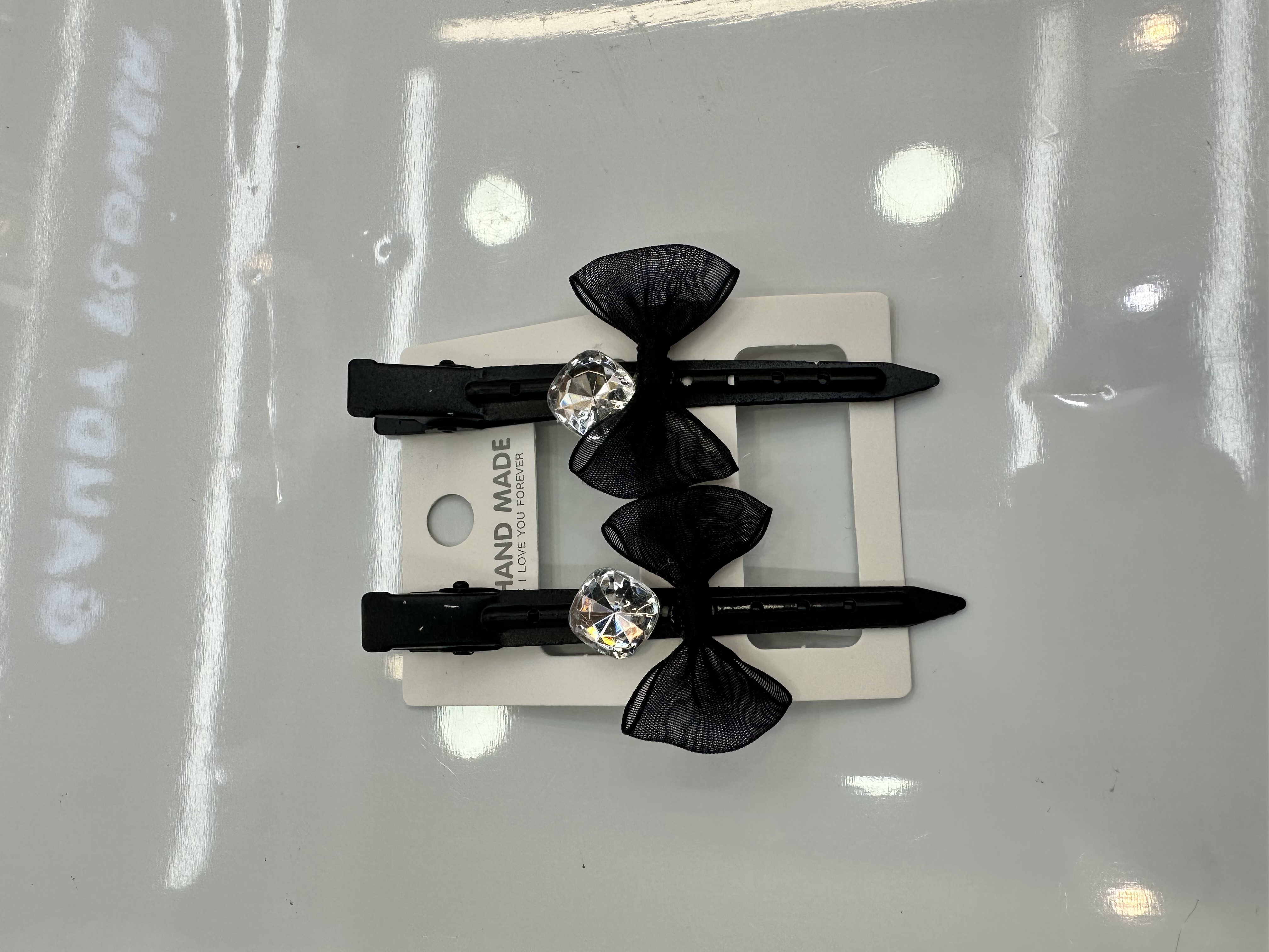 Adult-style fashionable bow tie and pointed hairpin Specification image