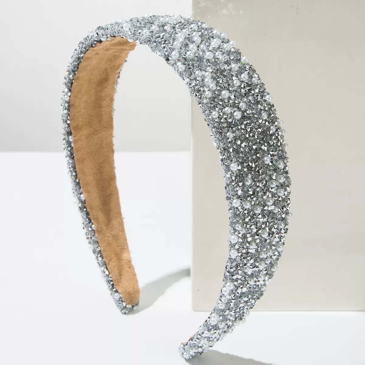 Cross-border new color hair band, pearl full diamond Korean-style super shiny light luxury water diamond headband, niche high-end hair accessory, women's hair band, pearl headband, headband, headband headaccessory detail image 8