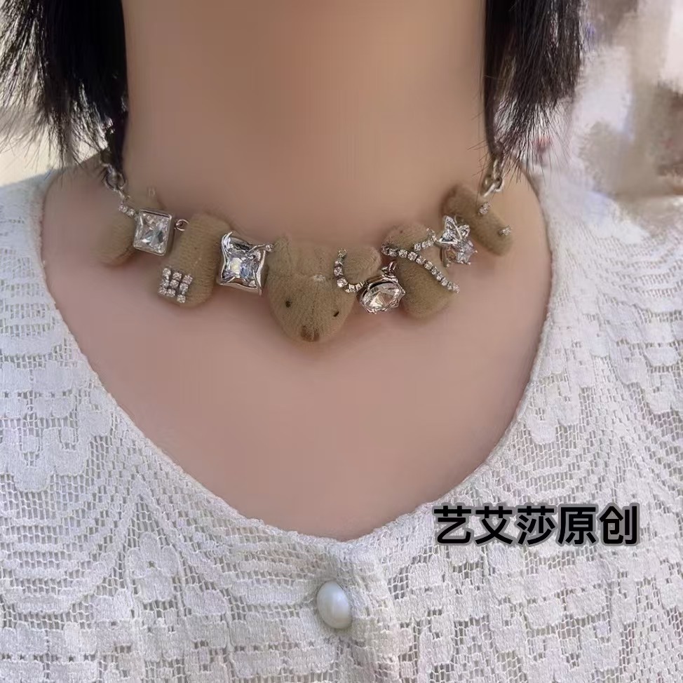 服饰配件定制实物图