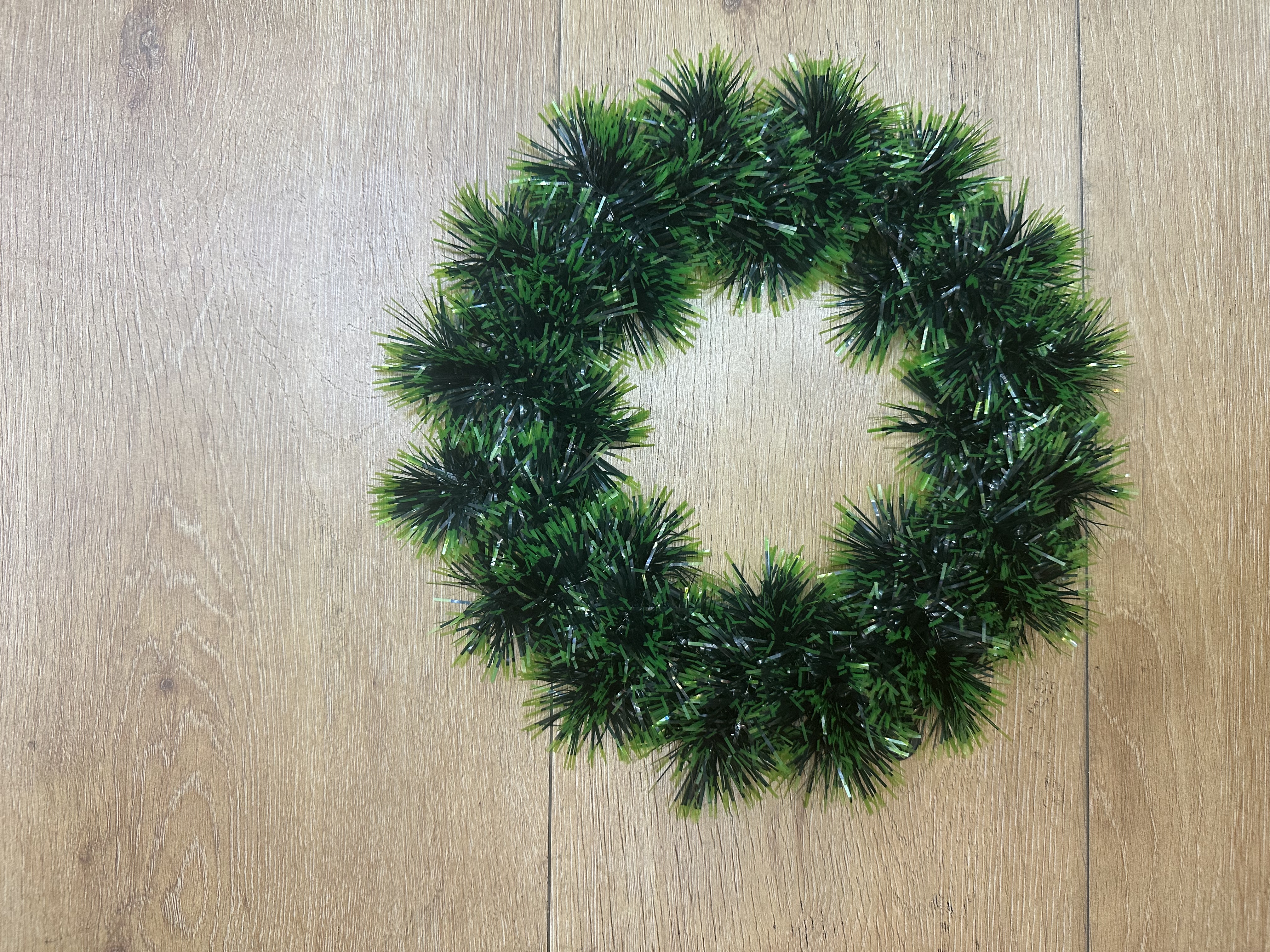 Christmas decorative wreaths details Picture