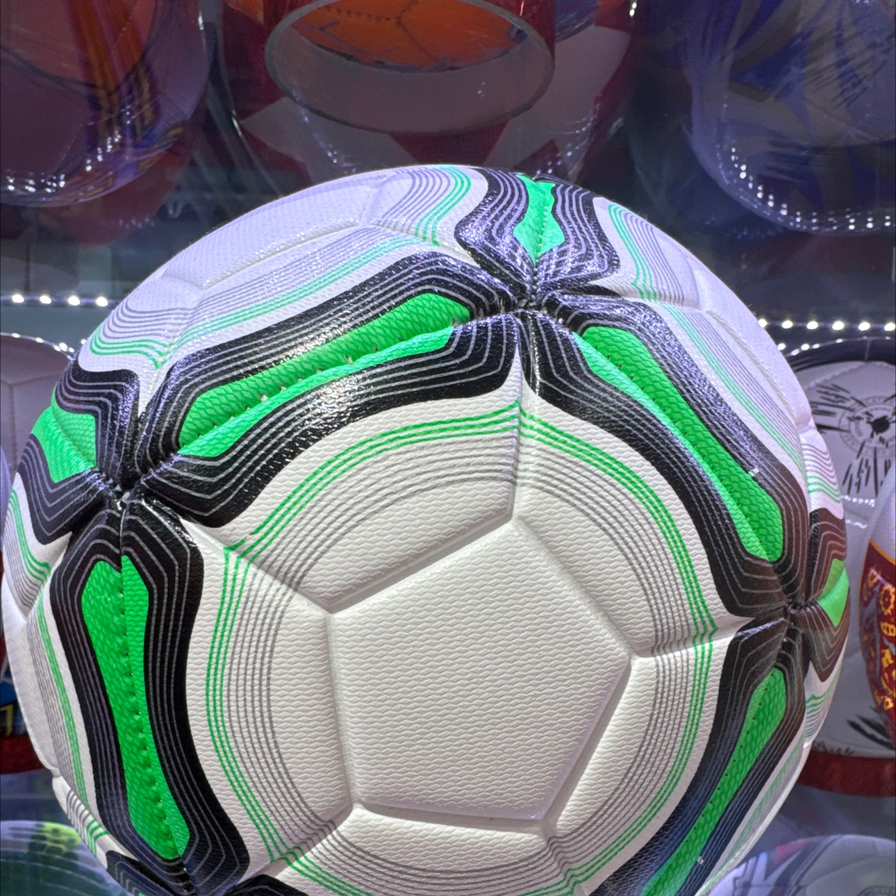 弹力球EVA飞球玩具减压球儿童篮球运动益智休闲娱乐适合室内外游戏球白底实物图