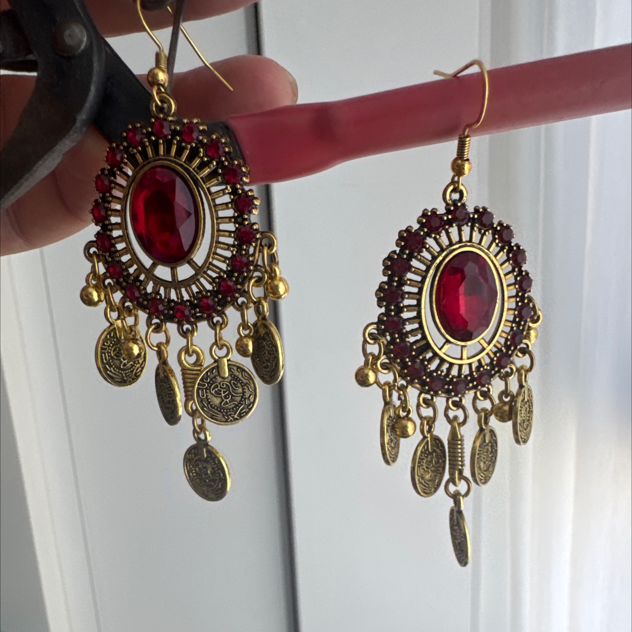 饰品耳饰珍珠耳环烧焊锆石耳环时尚简约气质百搭女款配饰耳环耳环，中古风耳环细节图