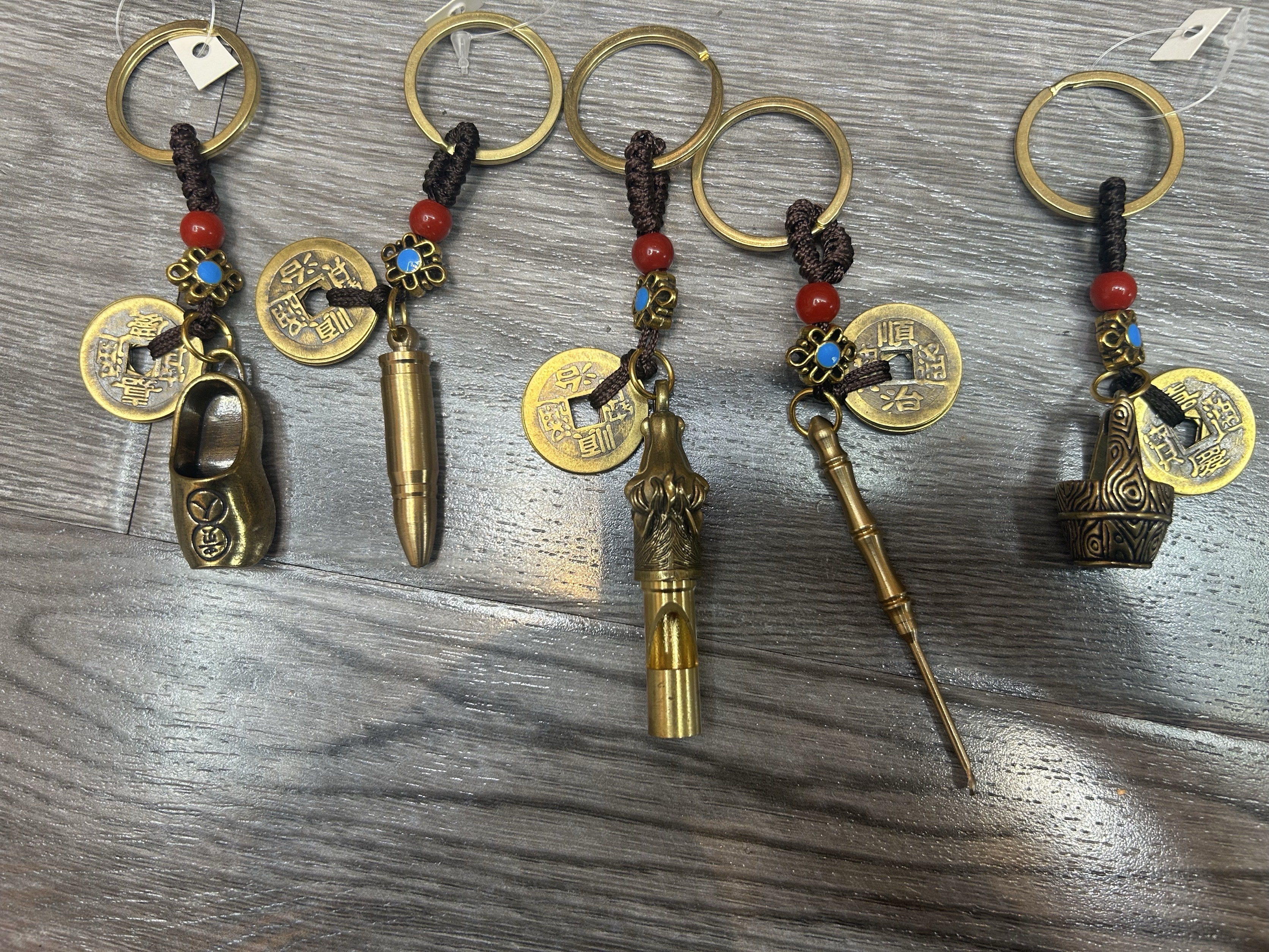 合金钥匙扣车钥匙扣透明衣服款可爱钥匙挂件时尚潮流