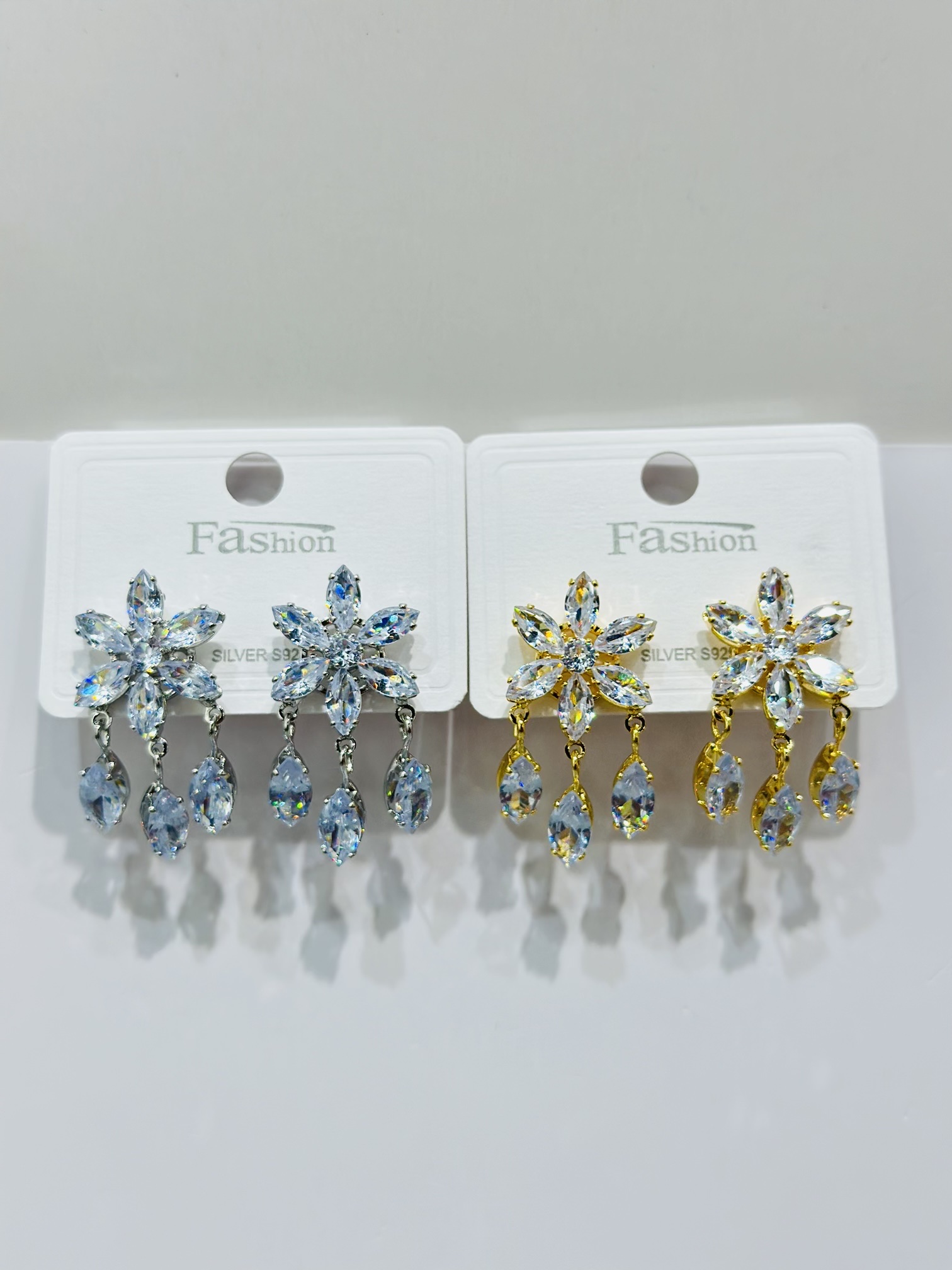 饰品耳饰耳钉珍珠耳环滴油款简约优雅气质百搭时尚潮流配饰女款耳钉详情图7