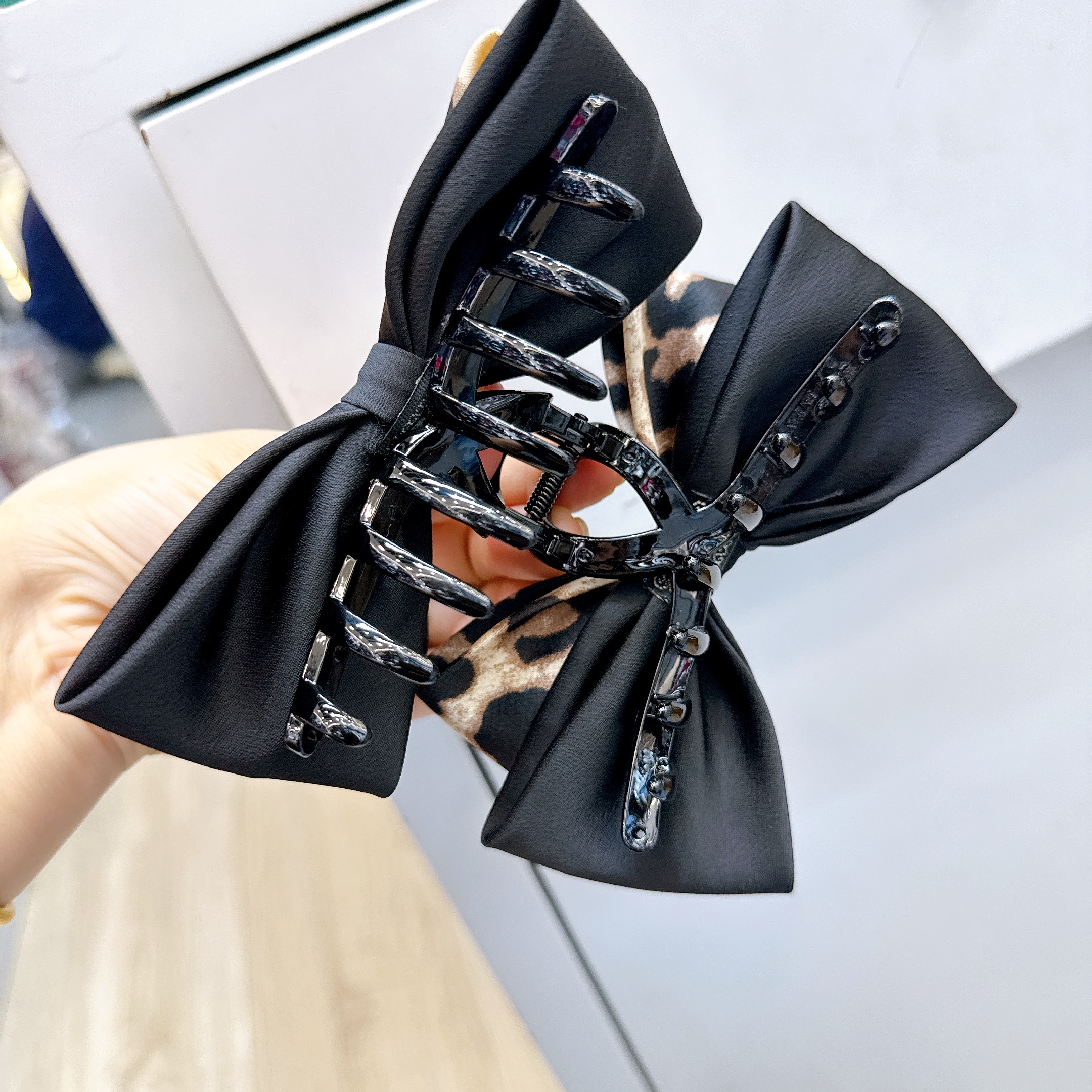 时尚高级感在逃公主抓夹 抓夹详情图4