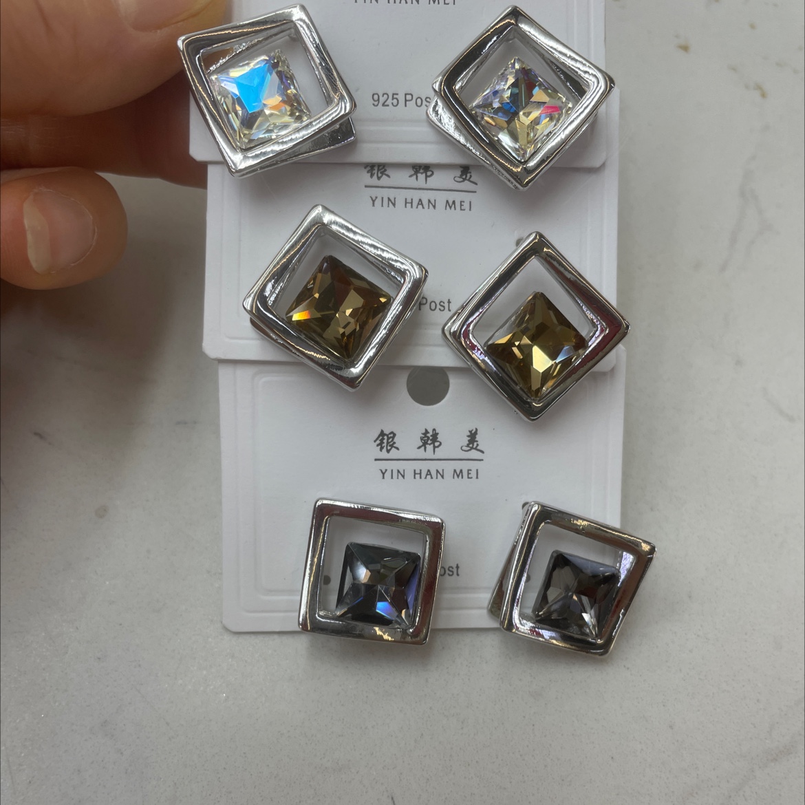 流行水晶玻璃饰品耳环时尚气质优雅百搭女款配饰饰品饰品详情图2