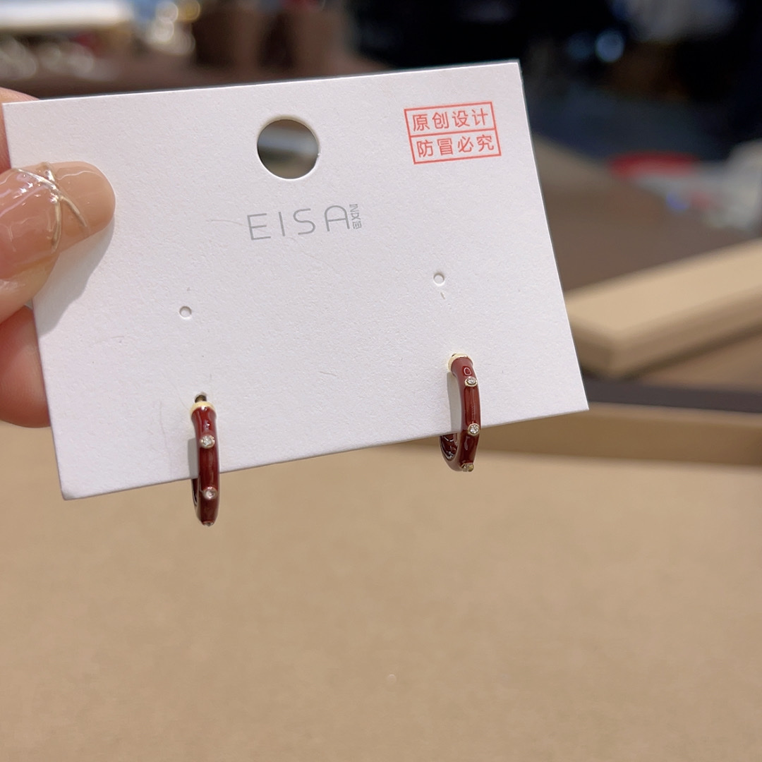 服饰配件定制实物图