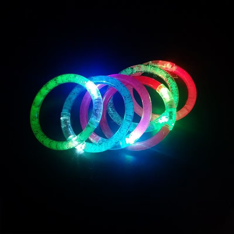 Luminous bubble acrylic bracelet detail image 2