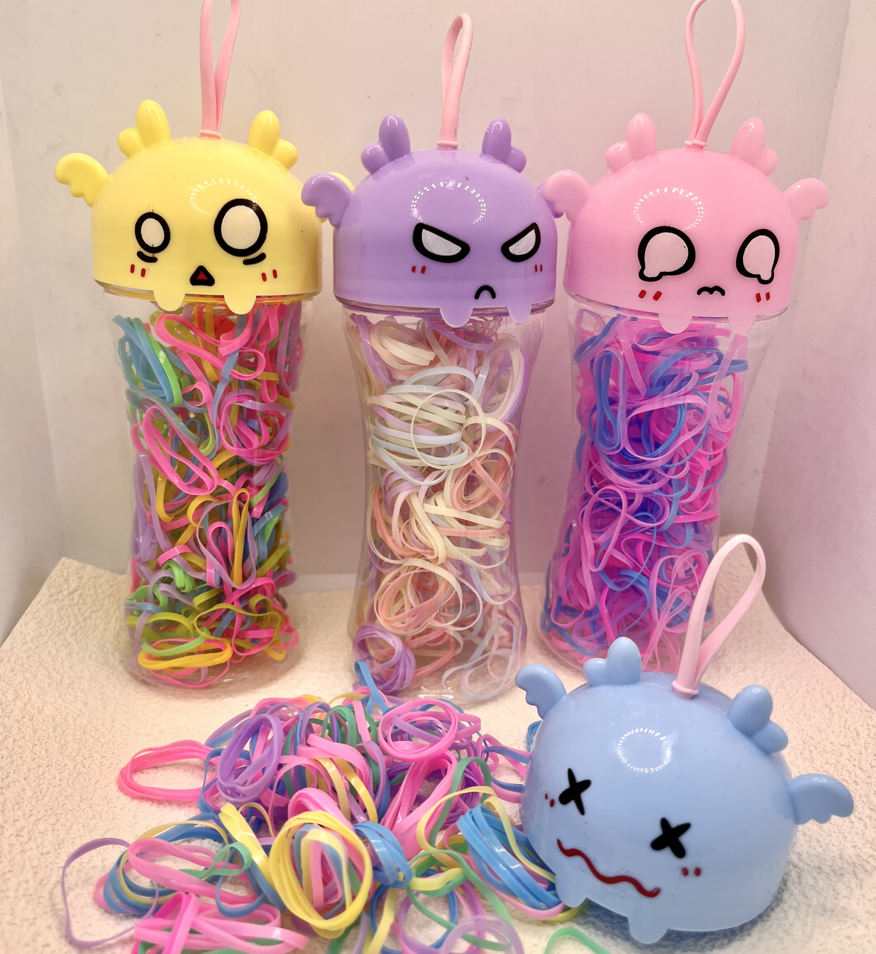 Children's cute cartoon hair bands, disposable hair bands, no hair damage, no hair constriction. Children's hair accessory set. Children's hair accessory set details Picture