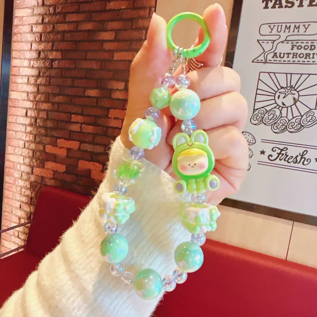 New cartoon character Lilith mobile phone chain hand-painted bead string keychain, mobile phone case pendant details Picture