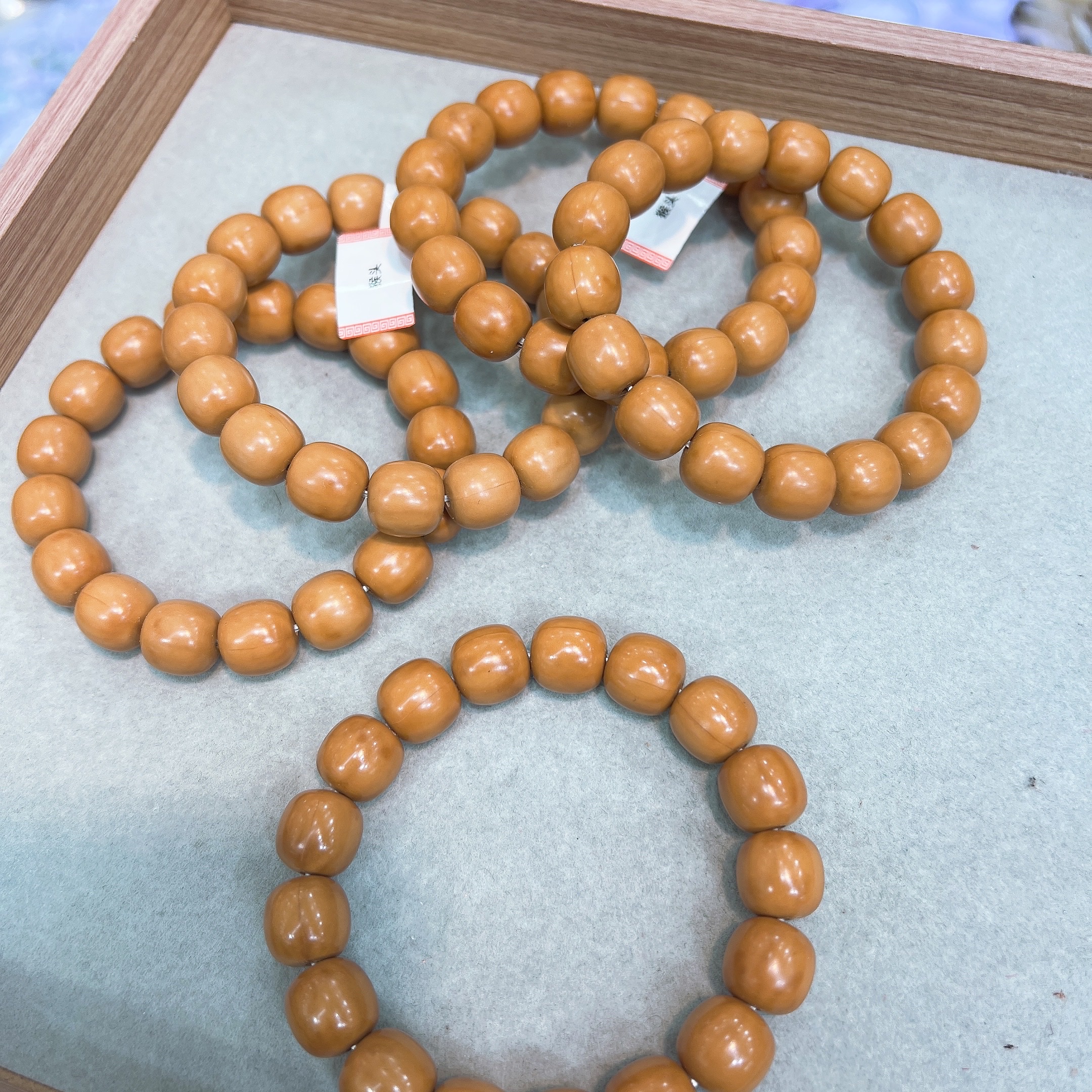 Monkey head carved old-style bucket beads, straight cut smooth beads, monkey head walnut original seeds, cultural and artistic single-circle bracelets for men and women detail image 3