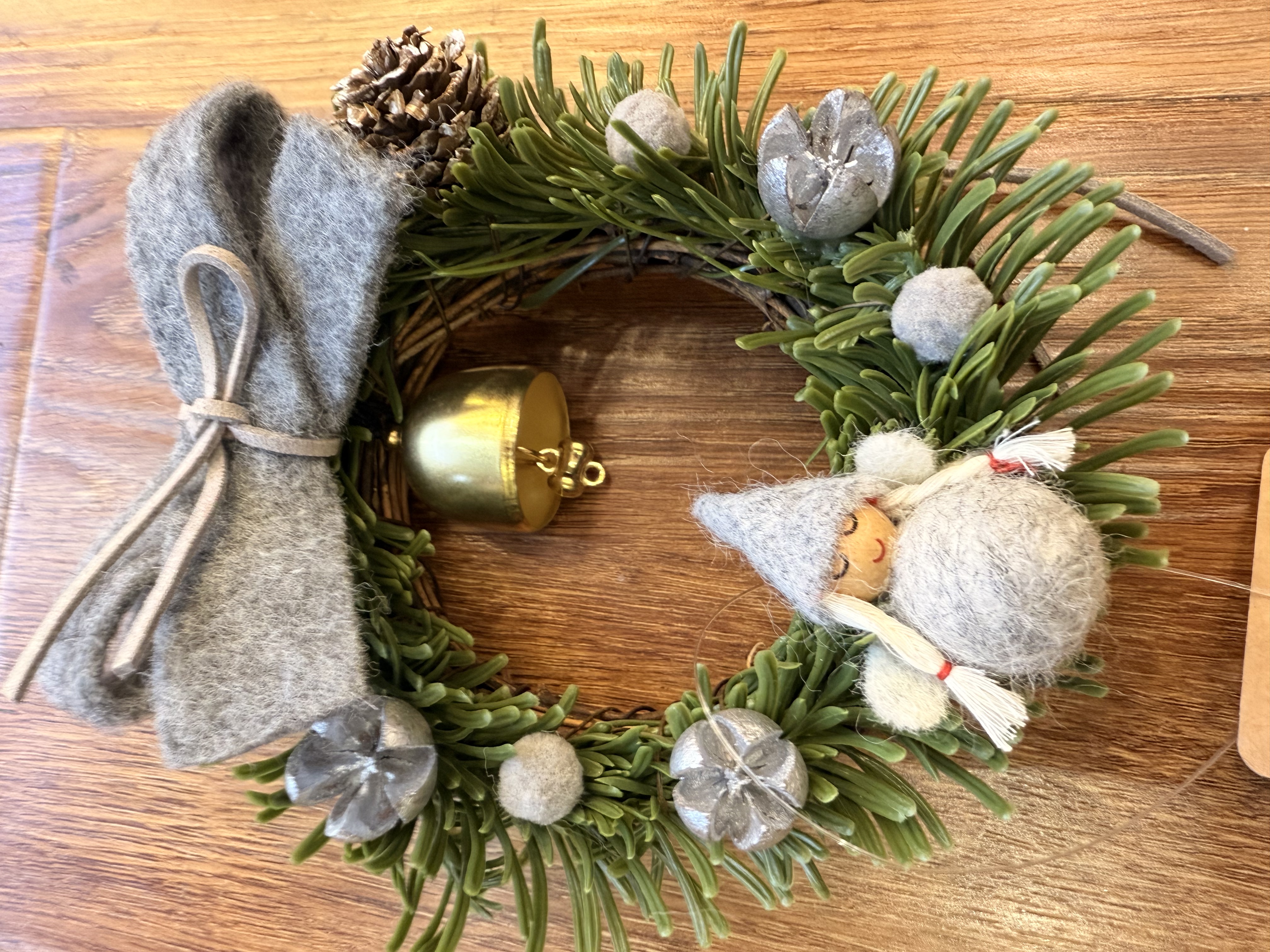 Christmas decorative items, Christmas pendants, grey bows, small flower rings, Christmas festival decorations, Christmas supplies, festival atmosphere arrangement detail image 2