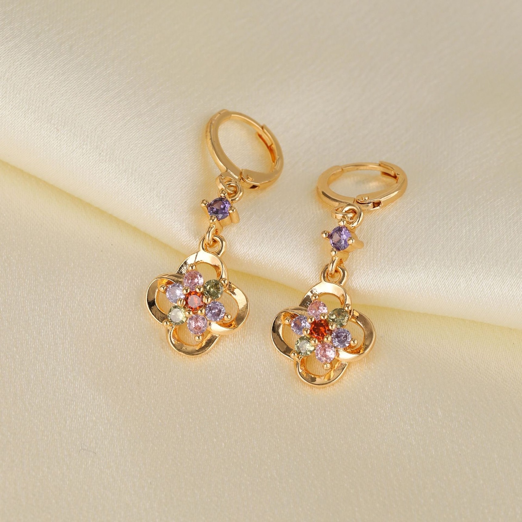 韩版时尚花朵耳扣女长款花形四叶草耳坠个性锆石耳钉彩钻耳饰批发 饰品耳饰珍珠耳环耳环饰品饰品饰品饰品饰品饰品饰品饰品饰品饰详情图4